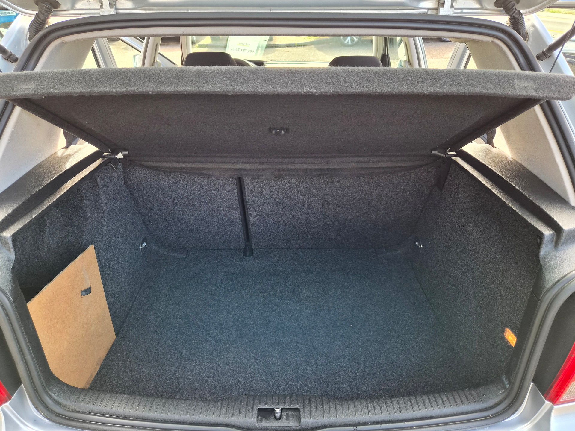 VW Golf 1.6 Ocean Automatic-image-11