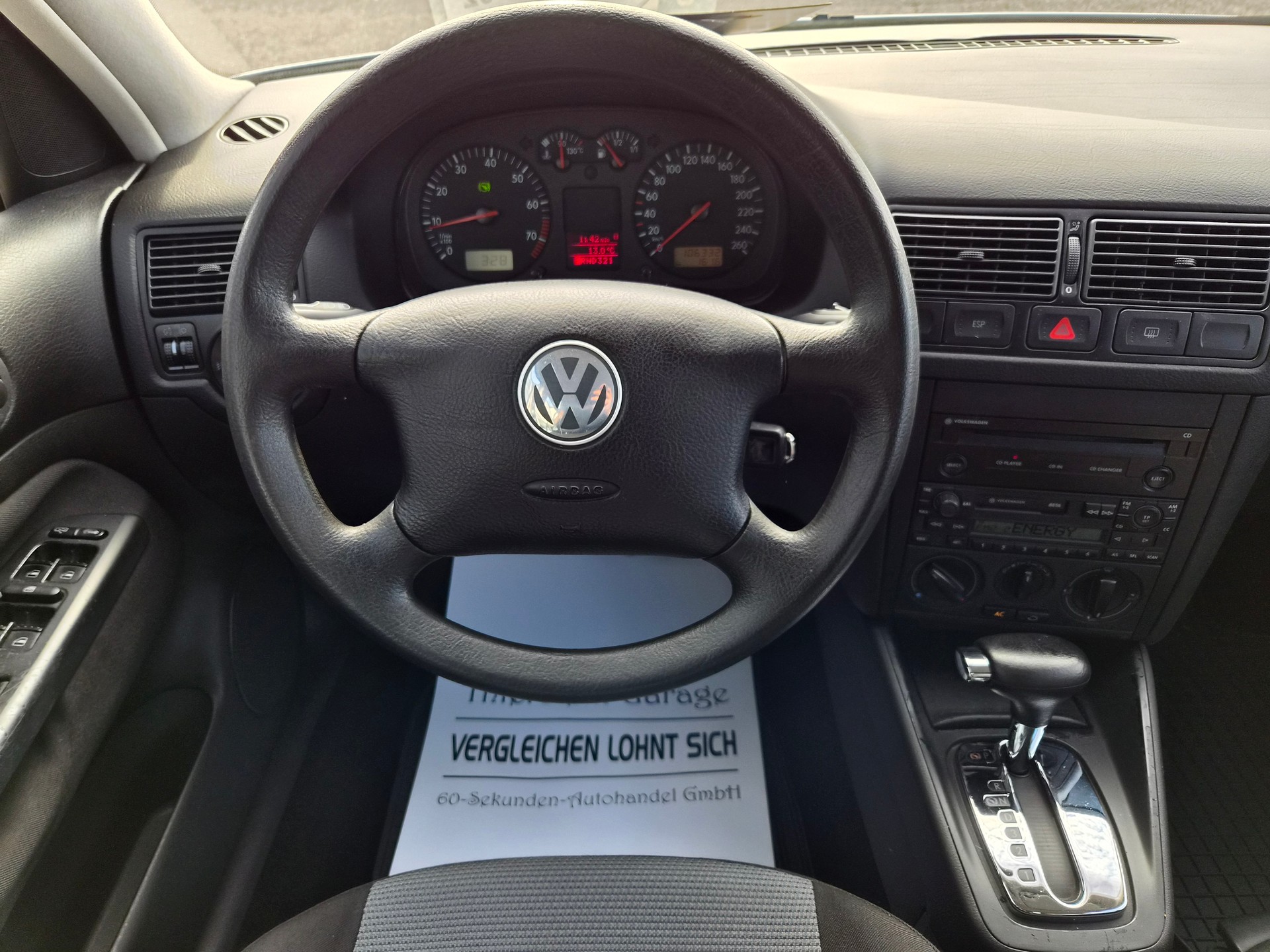 VW Golf 1.6 Ocean Automatic-image-14