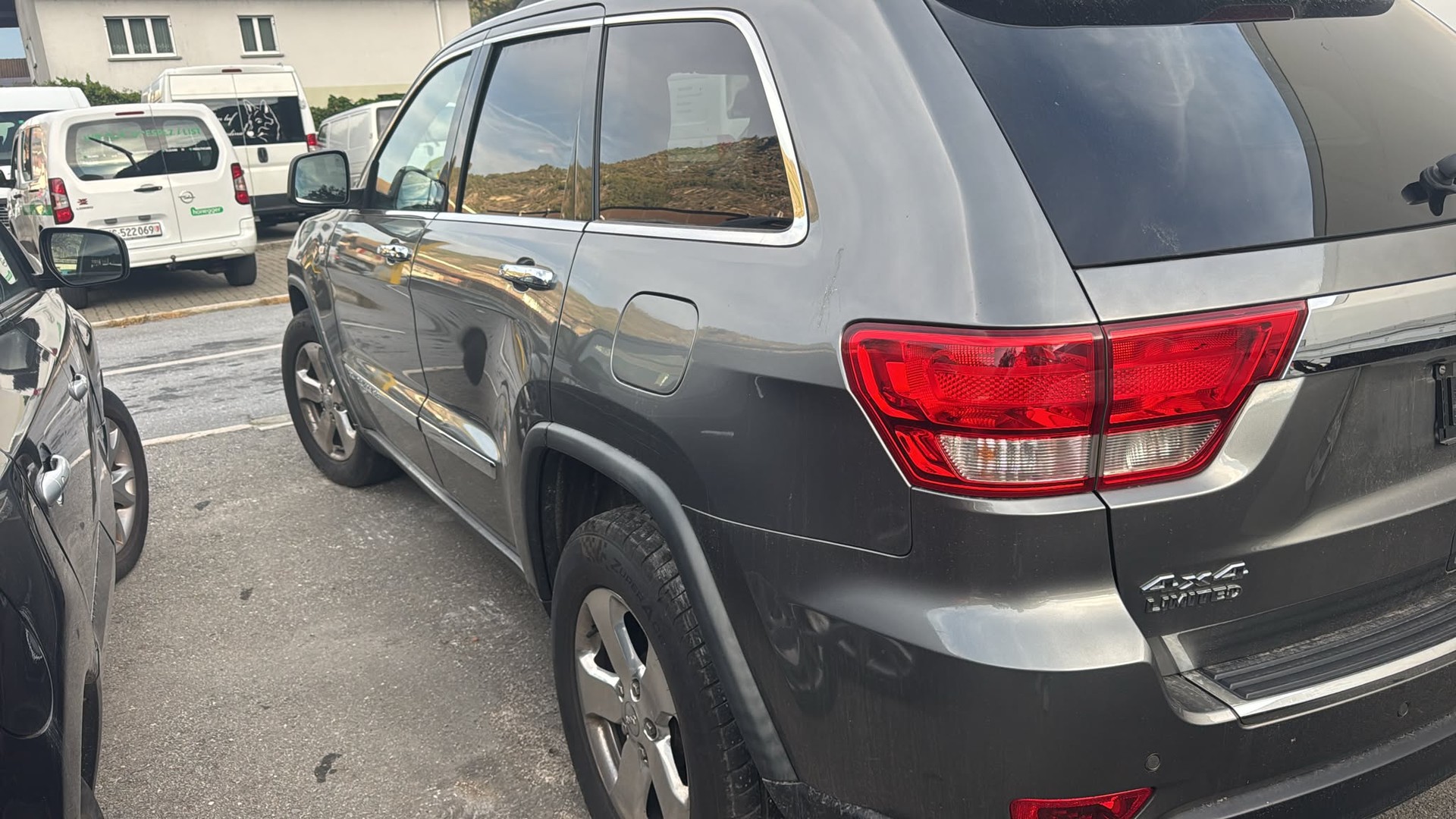 JEEP Grand Cherokee 3.0 CRD Limited Automatic-image-5