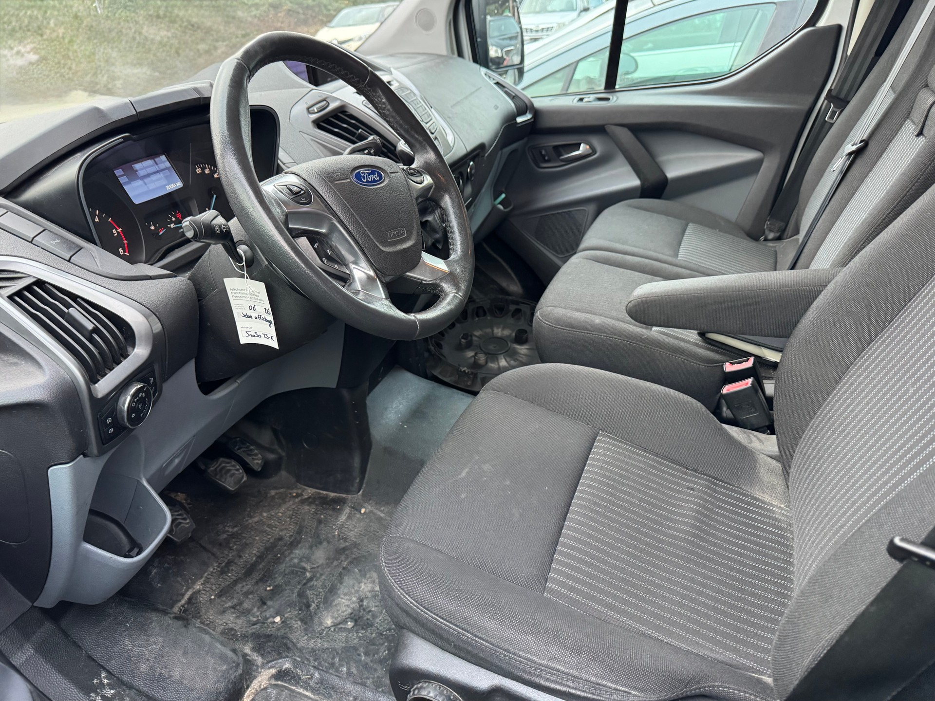 FORD Transit Custom Van 310 L2H1 Trend-image-11