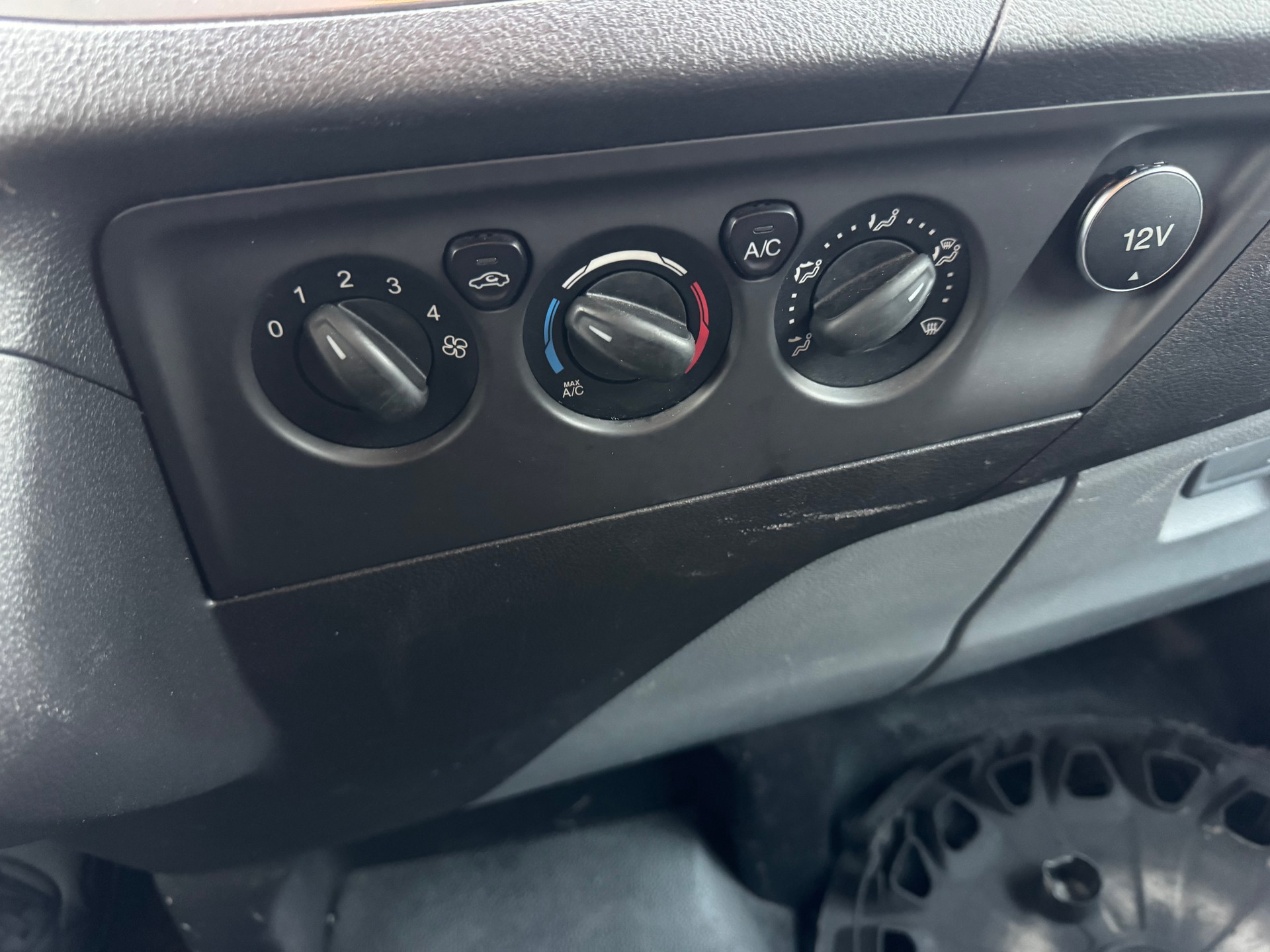 FORD Transit Custom Van 310 L2H1 Trend-image-12