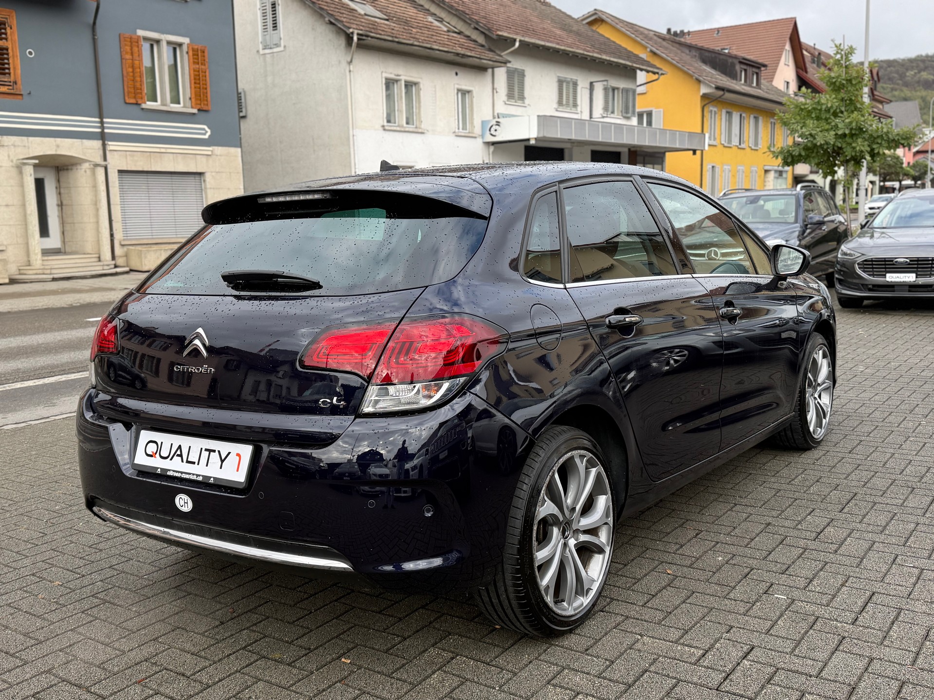 CITROEN C4 1.2 Pure Tech Feel Edition Automatic-image-3