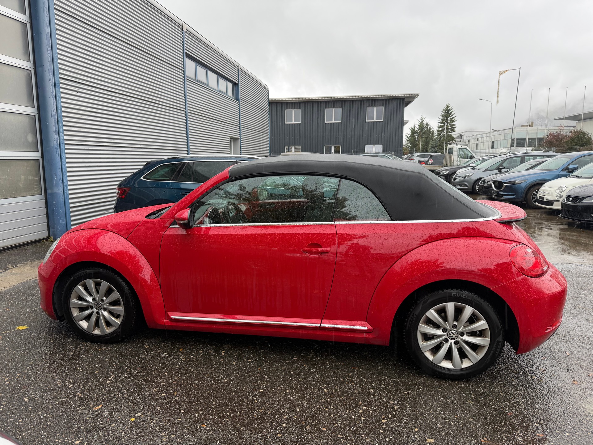 VW Beetle Cabrio 1.2 TSI Design-image-1