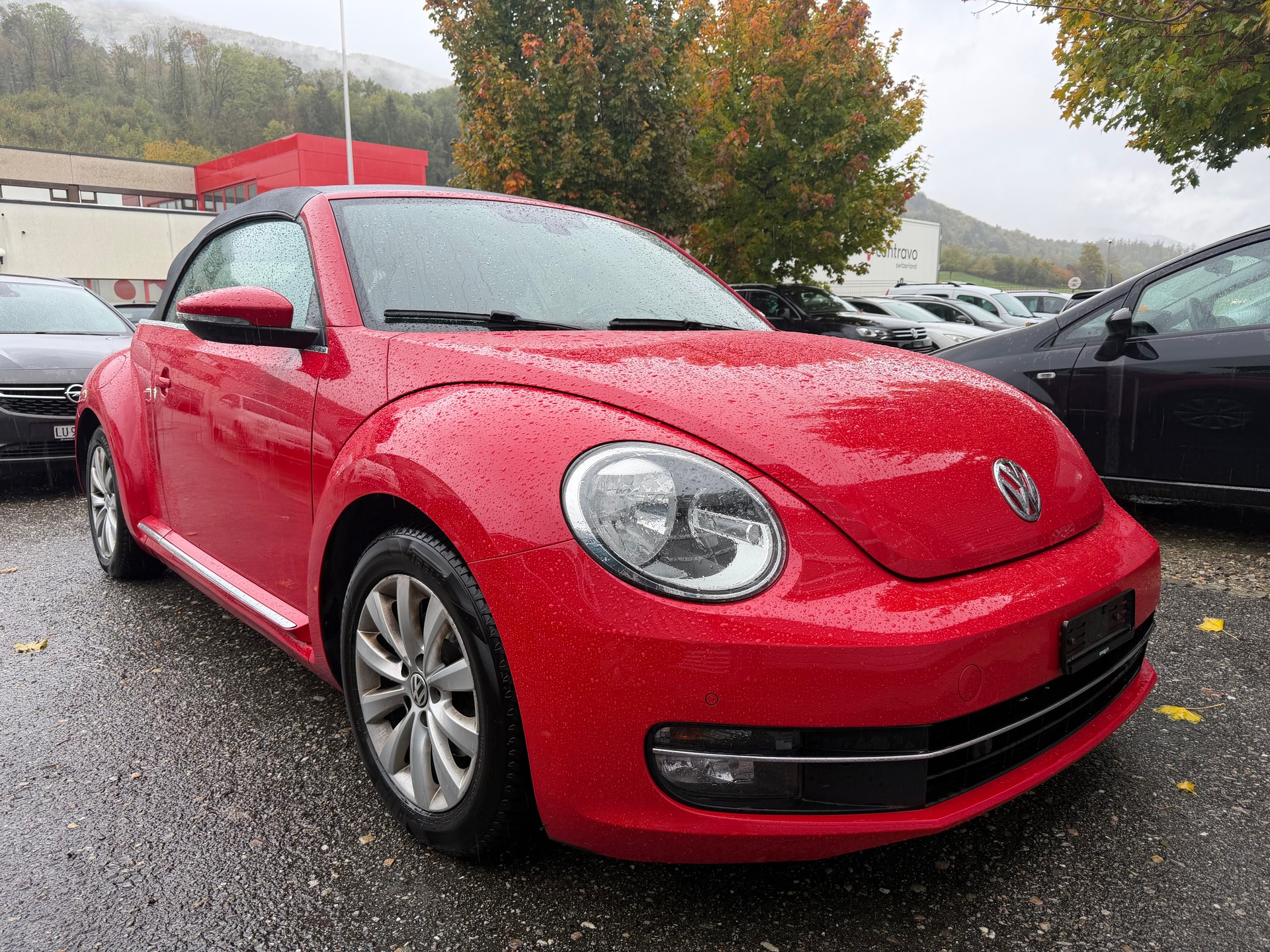 VW Beetle Cabrio 1.2 TSI Design-image-4