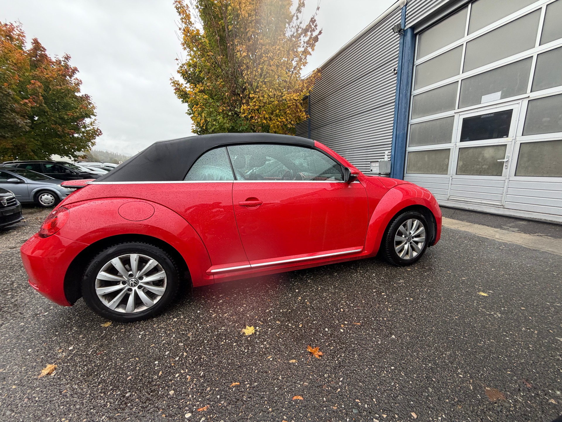 VW Beetle Cabrio 1.2 TSI Design-image-3