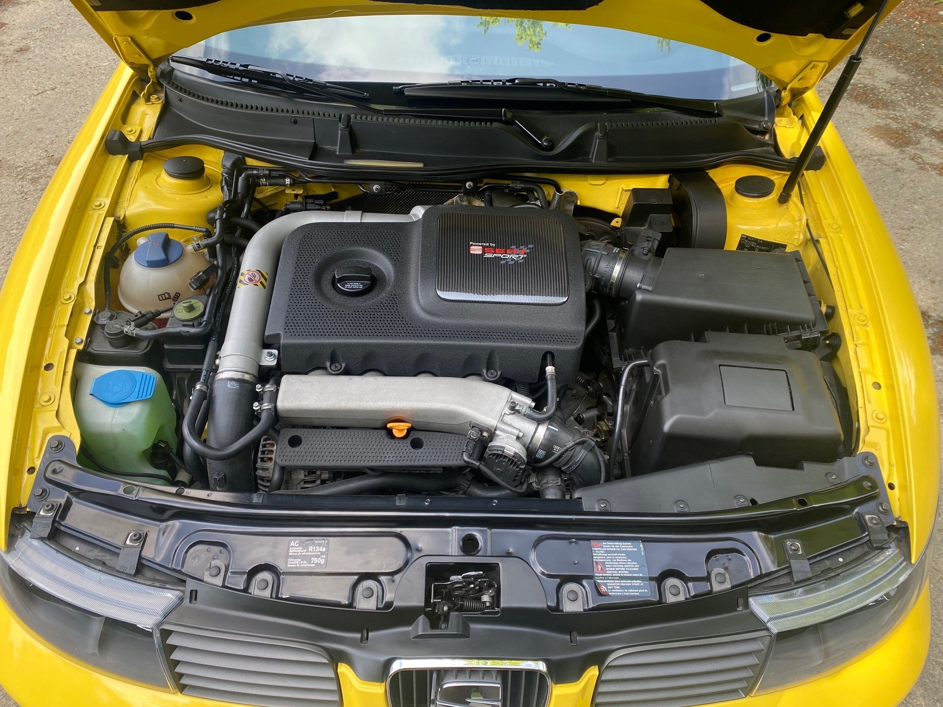 SEAT Leon 1.8 T Cupra R-image-5