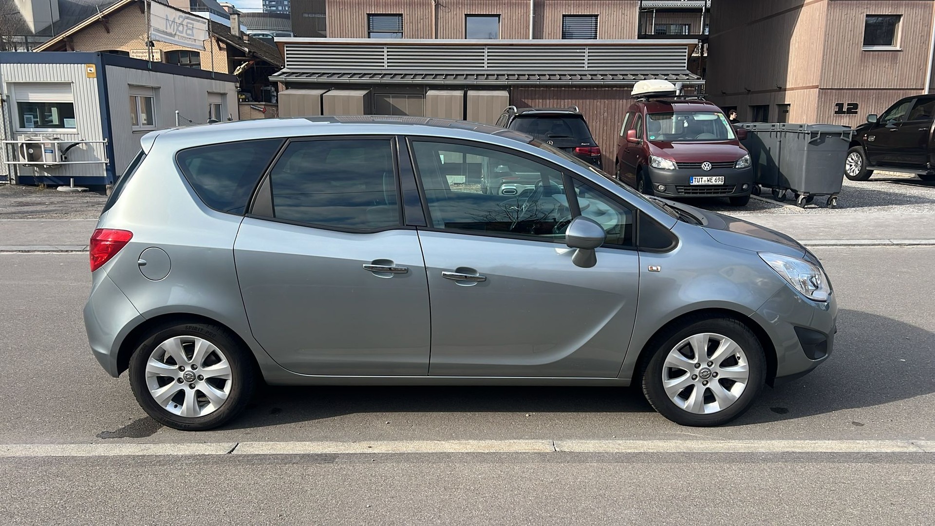 OPEL Meriva 1.4 Turbo Color Edition-image-4