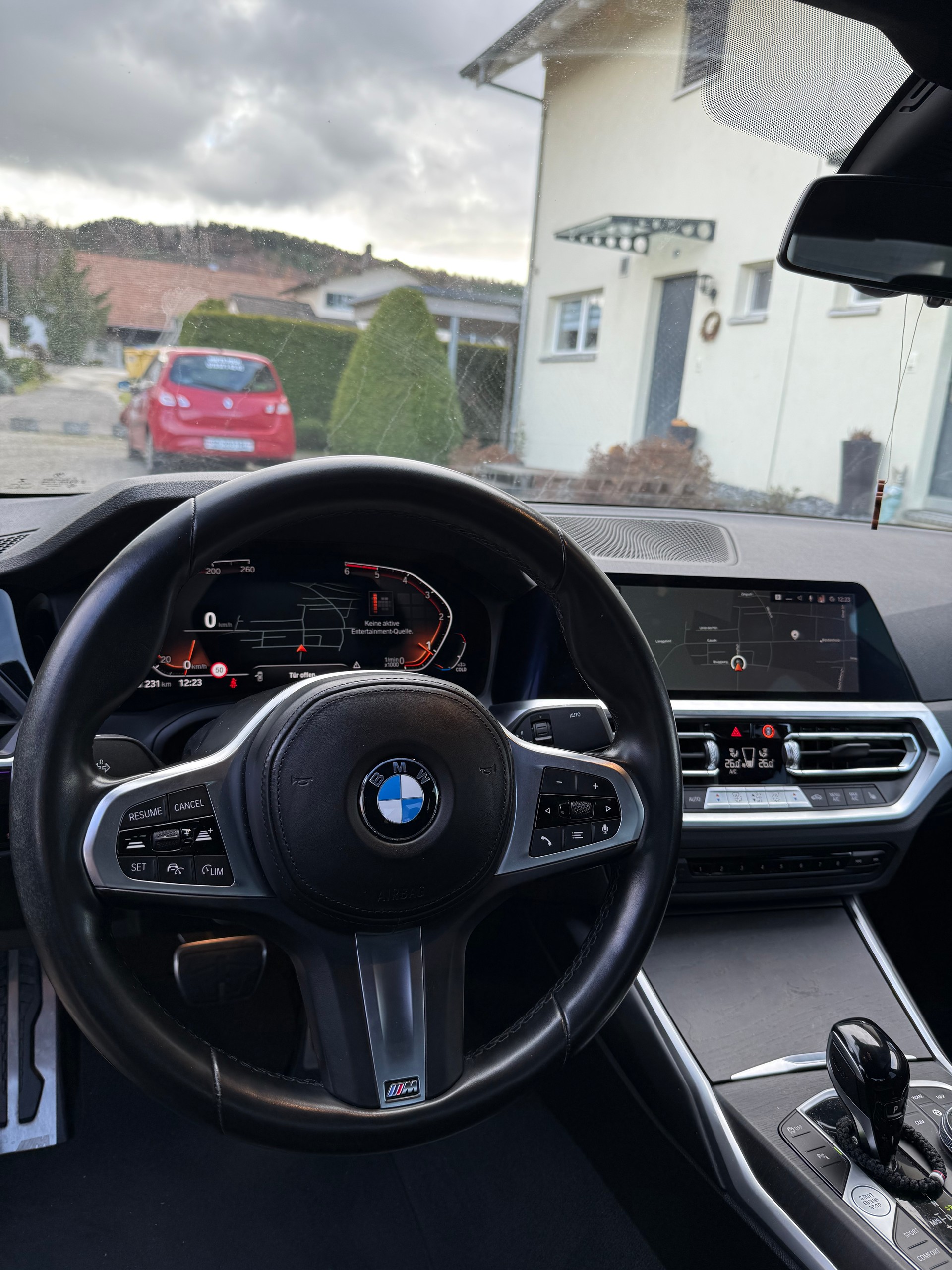 BMW 318d Steptronic M Sport-image-5