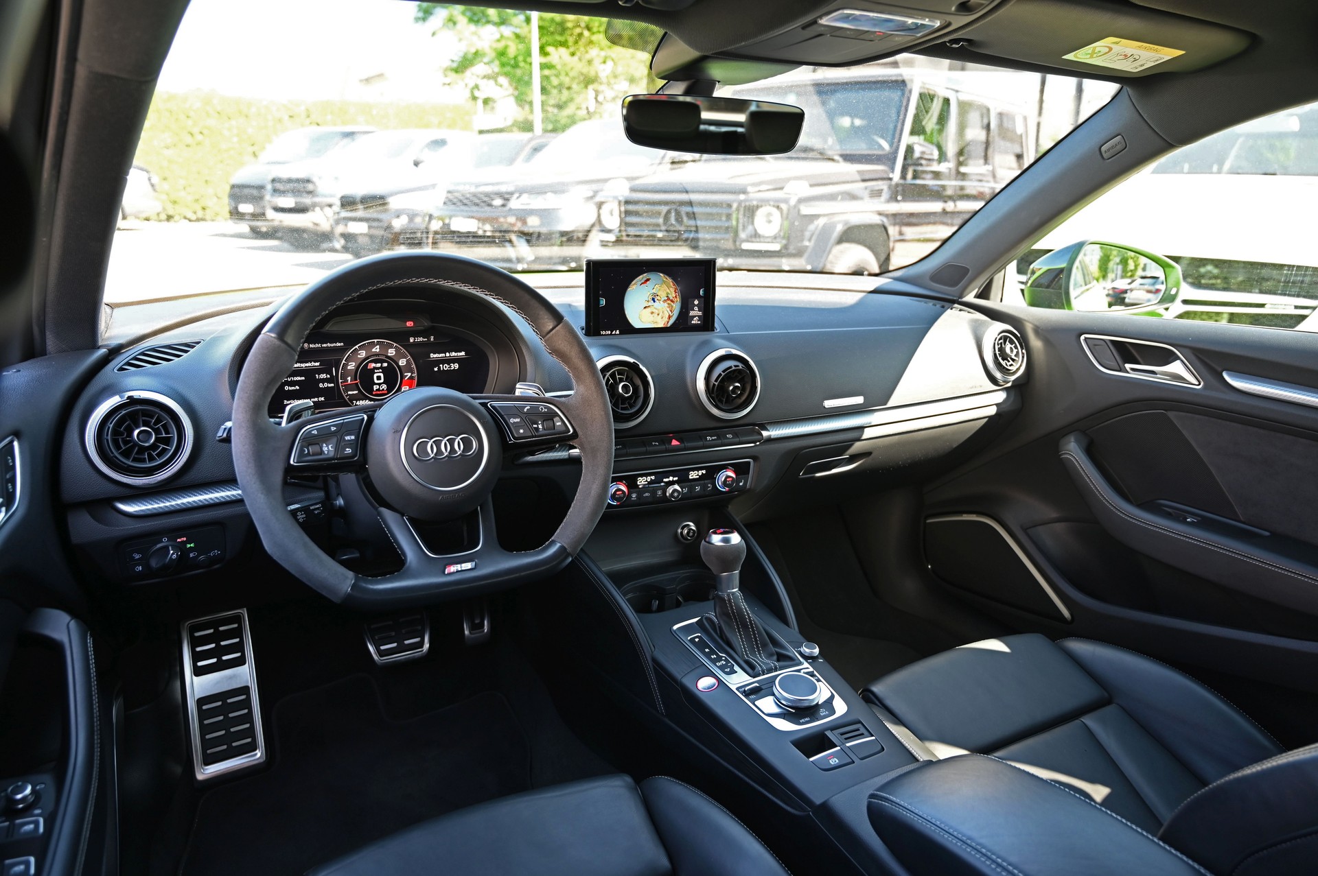 AUDI RS3 Sportback 2.5 TSI quattro S-tronic **Individual/Limegreen**-image-11