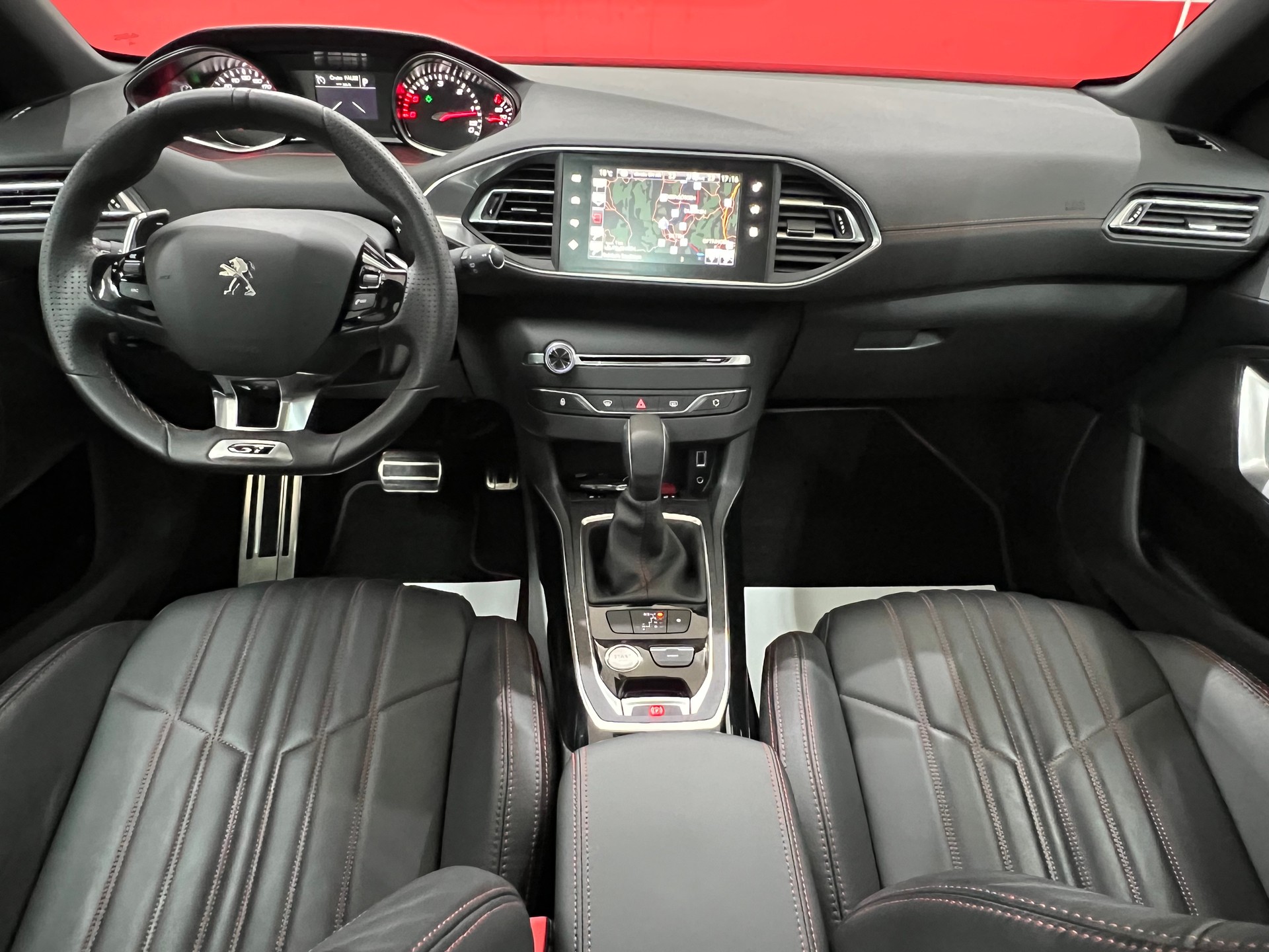 PEUGEOT 308 SW 2.0 BlueHDI GT Automatic-image-8