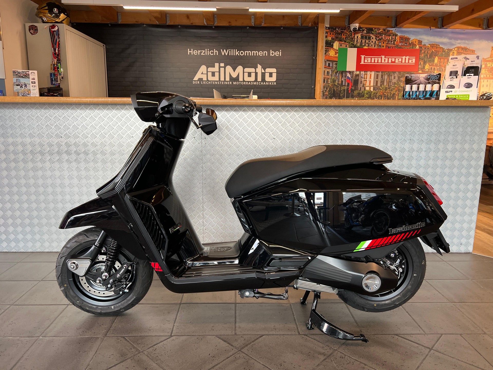 LAMBRETTA X 125-image-1