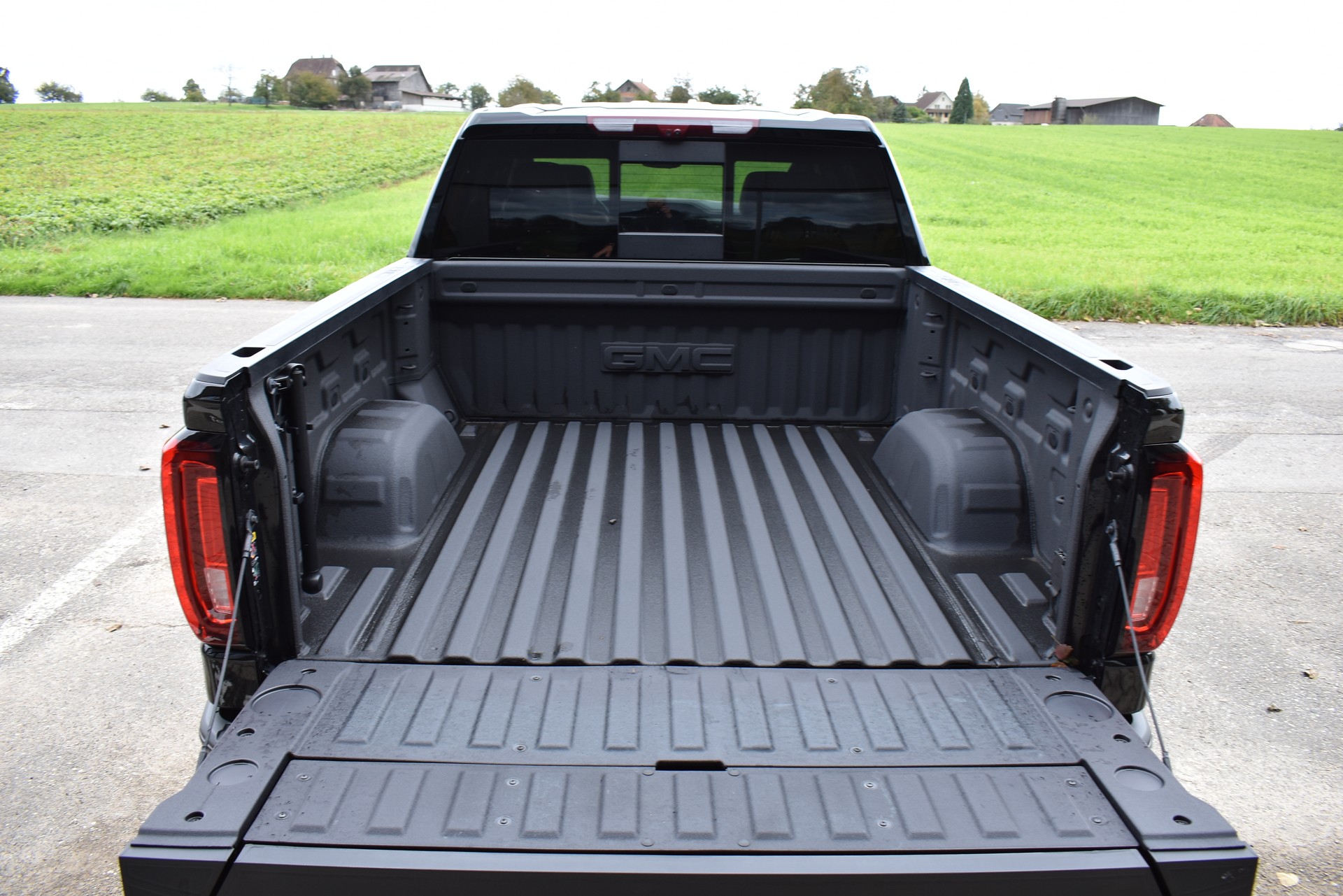 GMC Sierra AT4 MY25-image-7