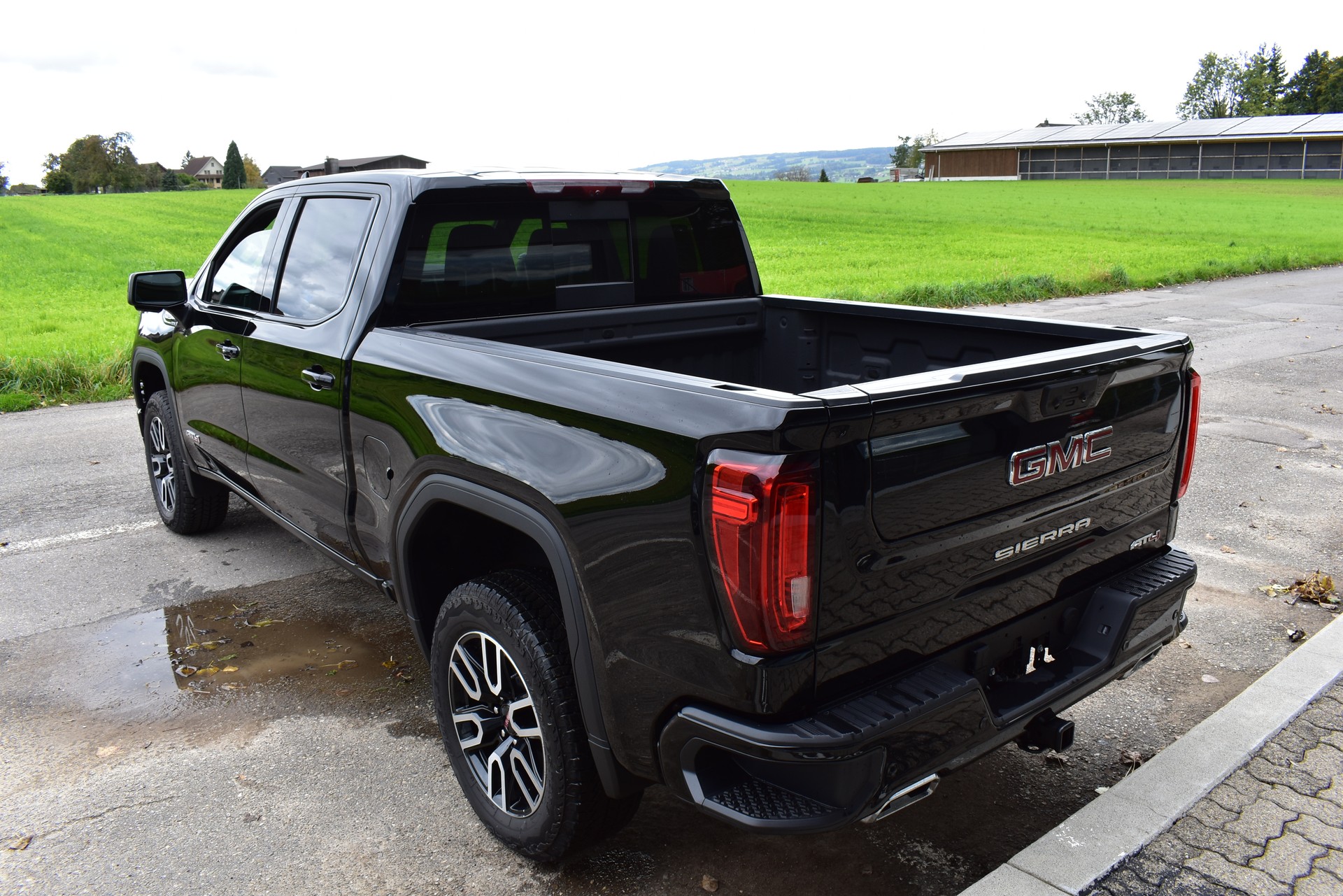 GMC Sierra AT4 MY25-image-8