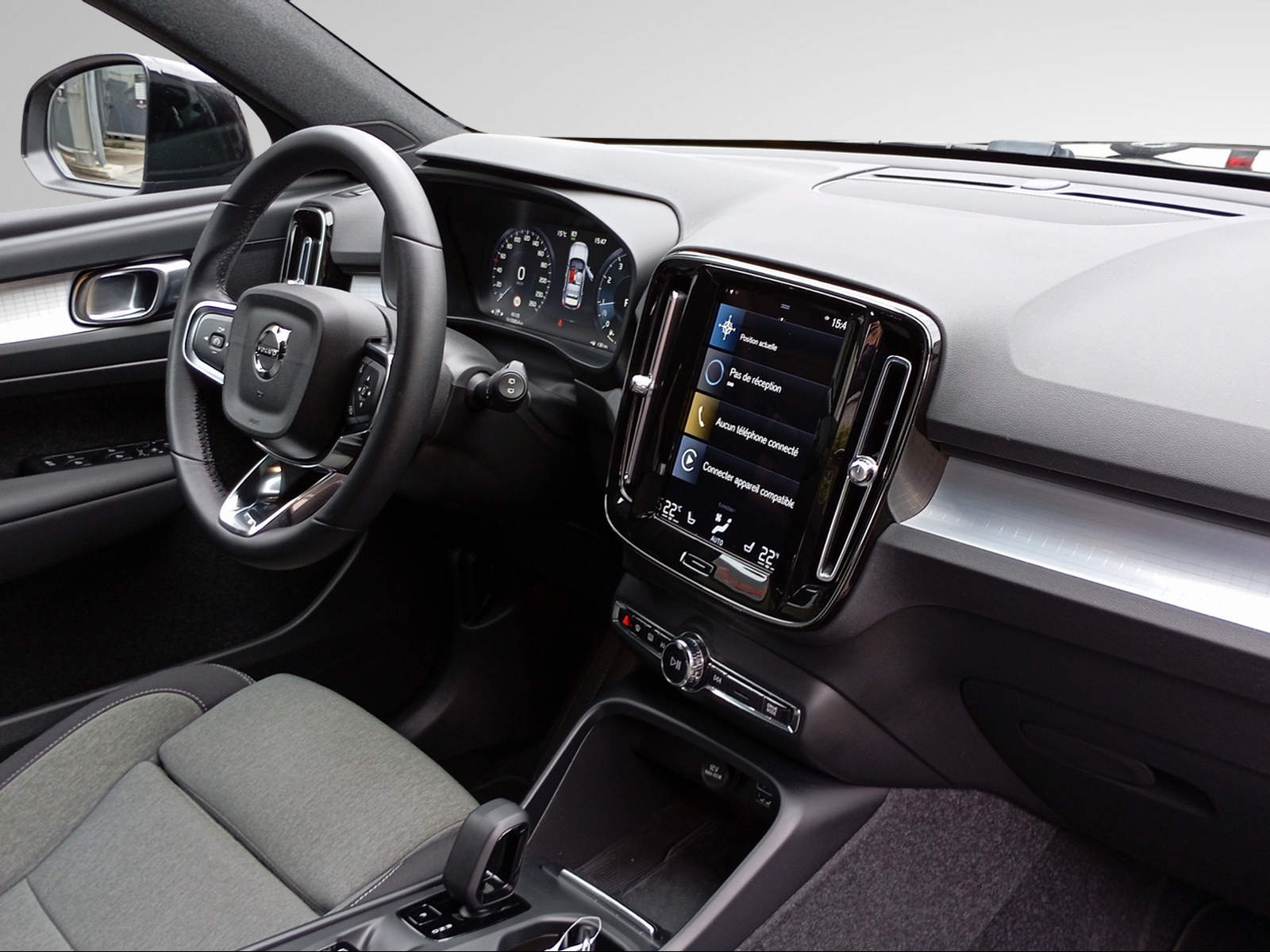 VOLVO XC40 T2 XCITE Geartronic-image-30