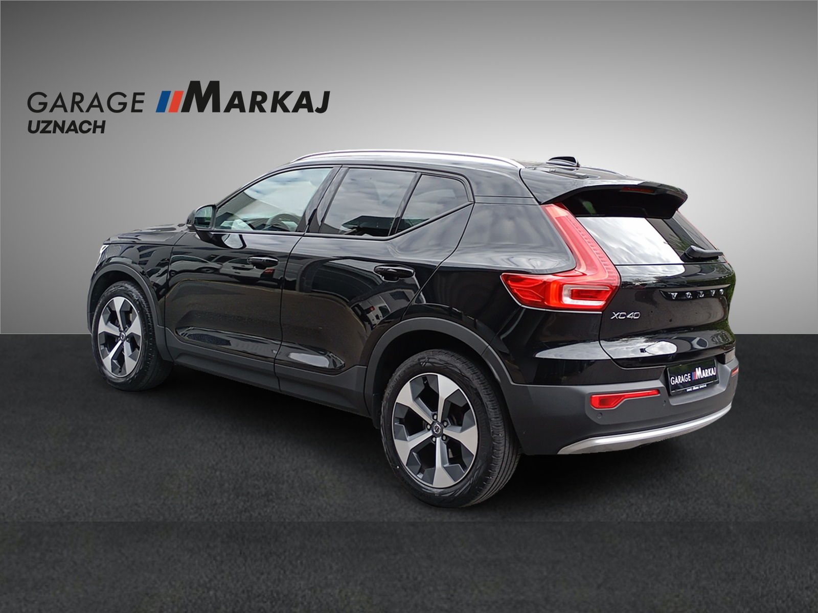 VOLVO XC40 T2 XCITE Geartronic-image-3
