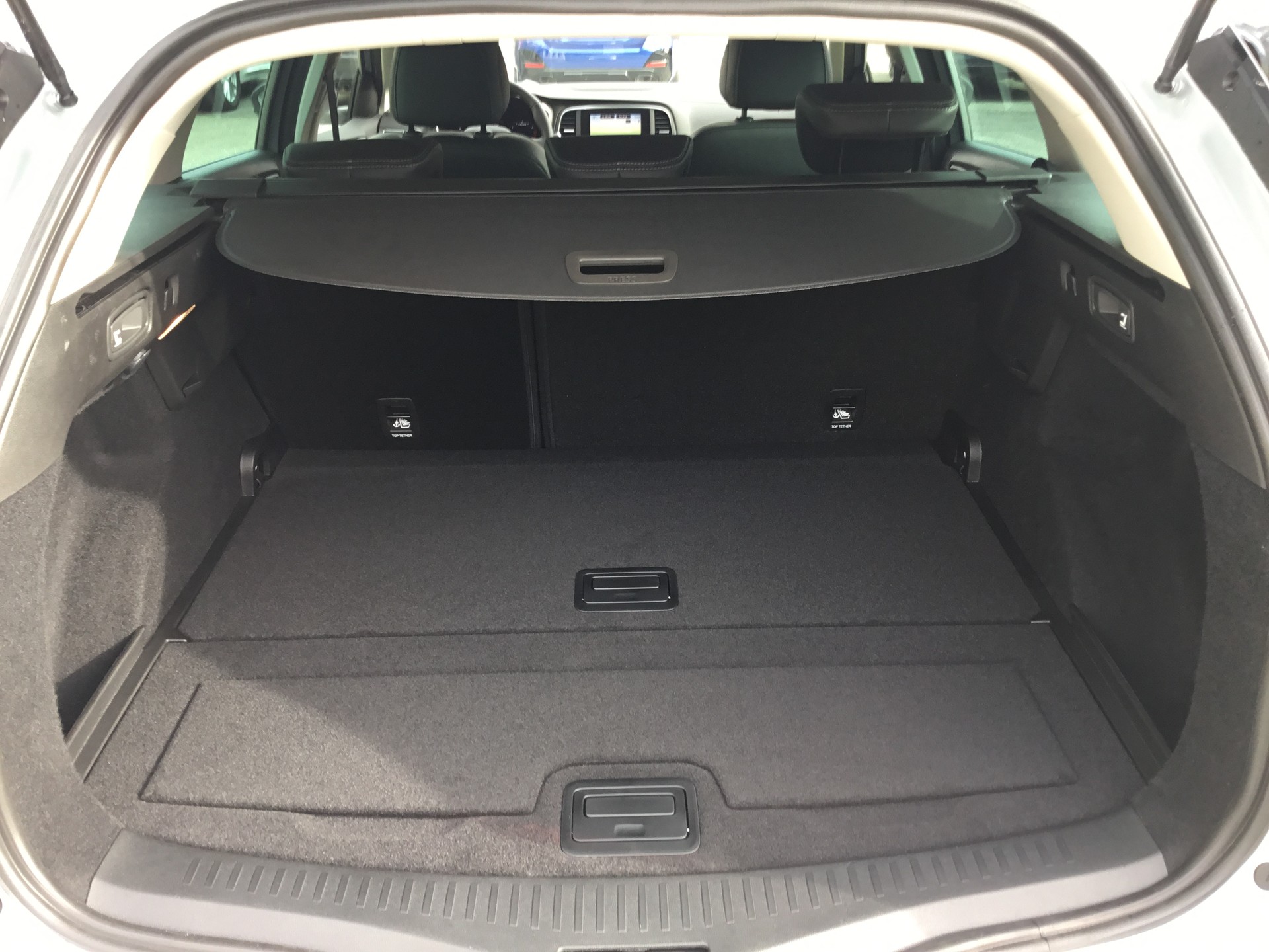 RENAULT Mégane Grandtour 1.3 16V Turbo Techno EDC-image-15