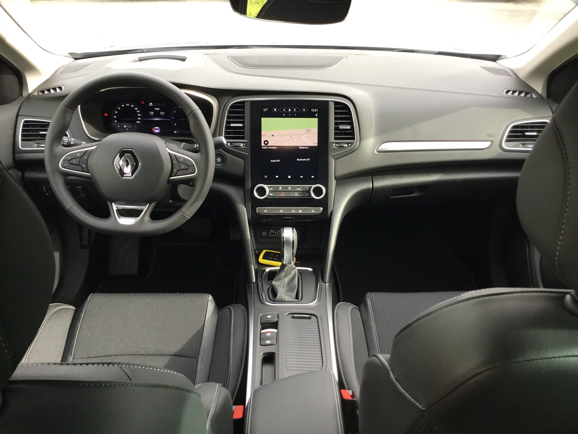 RENAULT Mégane Grandtour 1.3 16V Turbo Techno EDC-image-8