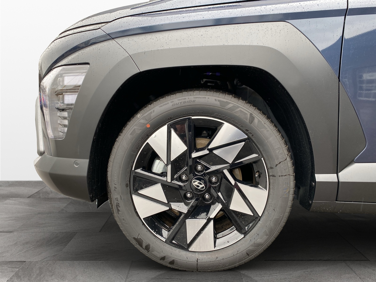 HYUNDAI Kona 1.6 T-GDi Amplia 4WD-image-8