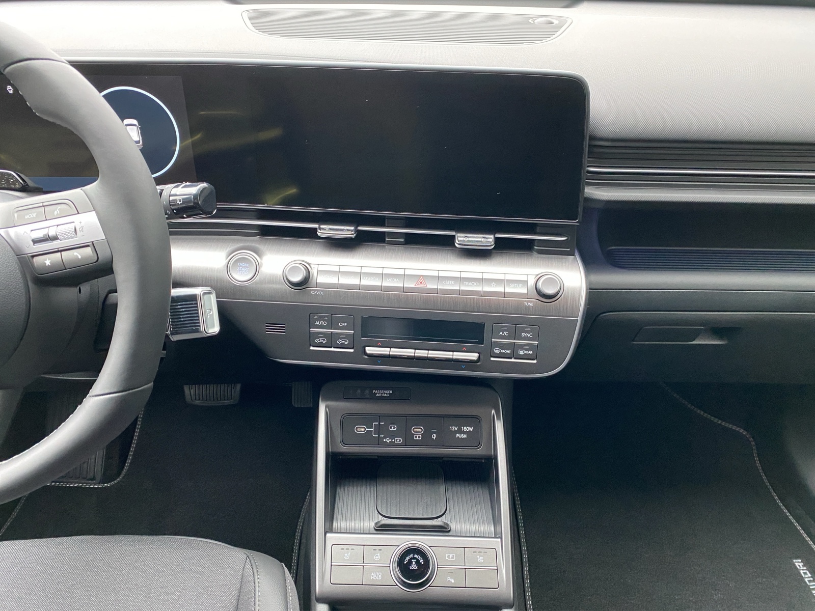 HYUNDAI Kona 1.6 T-GDi Amplia 4WD-image-13
