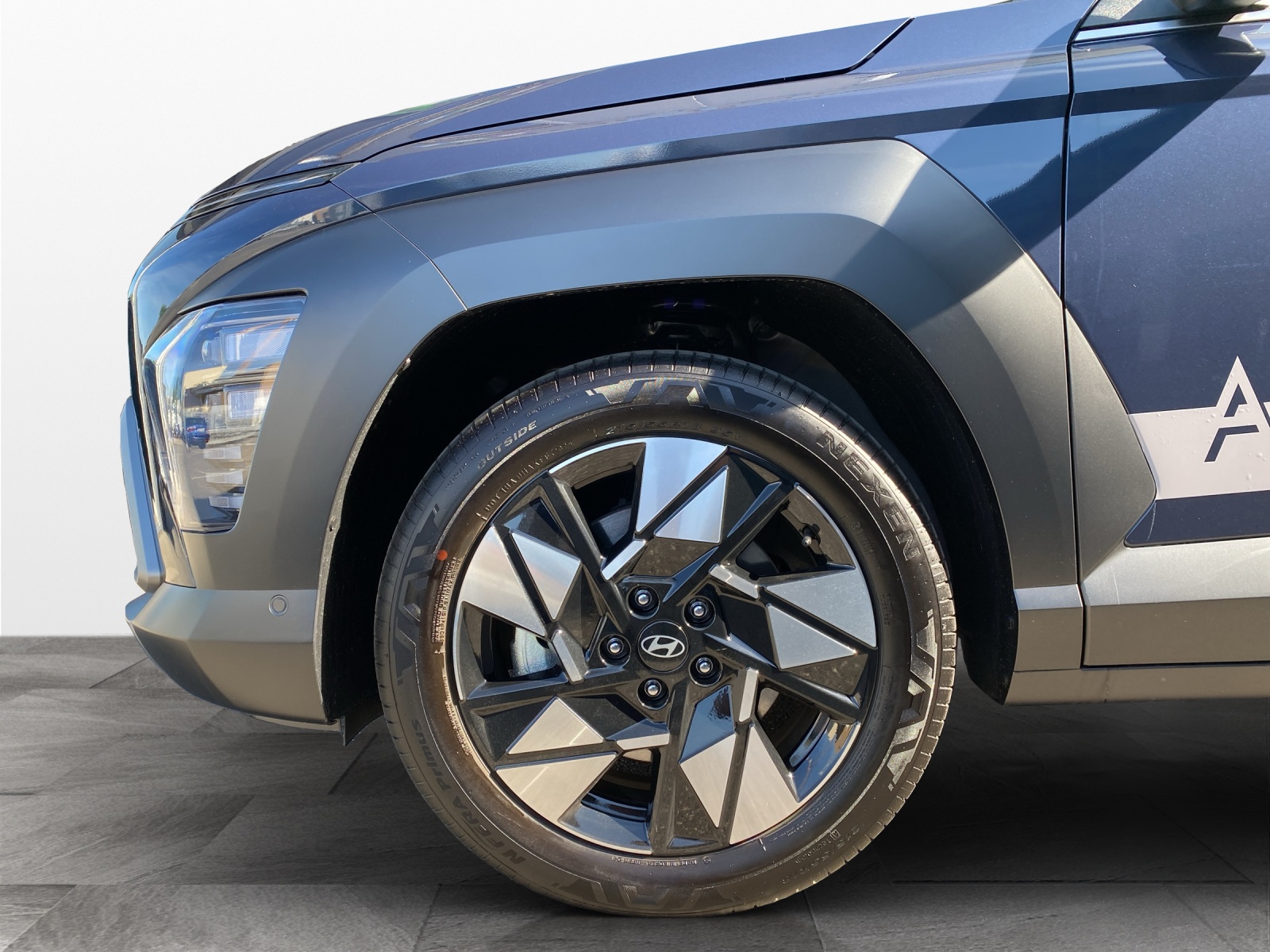 HYUNDAI Kona 1.6 T-GDi Amplia 4WD-image-8