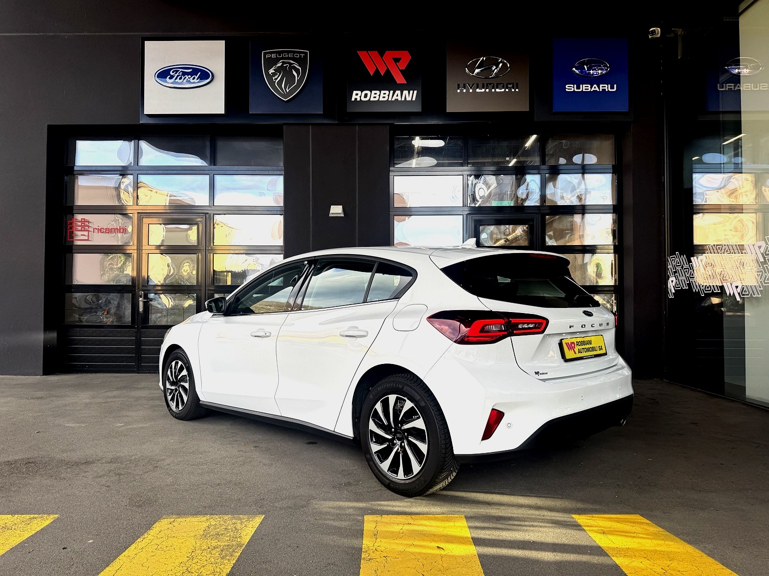 FORD Focus 1.5 TDCi EcoBlue Titanium Automatic-showroom-element-2