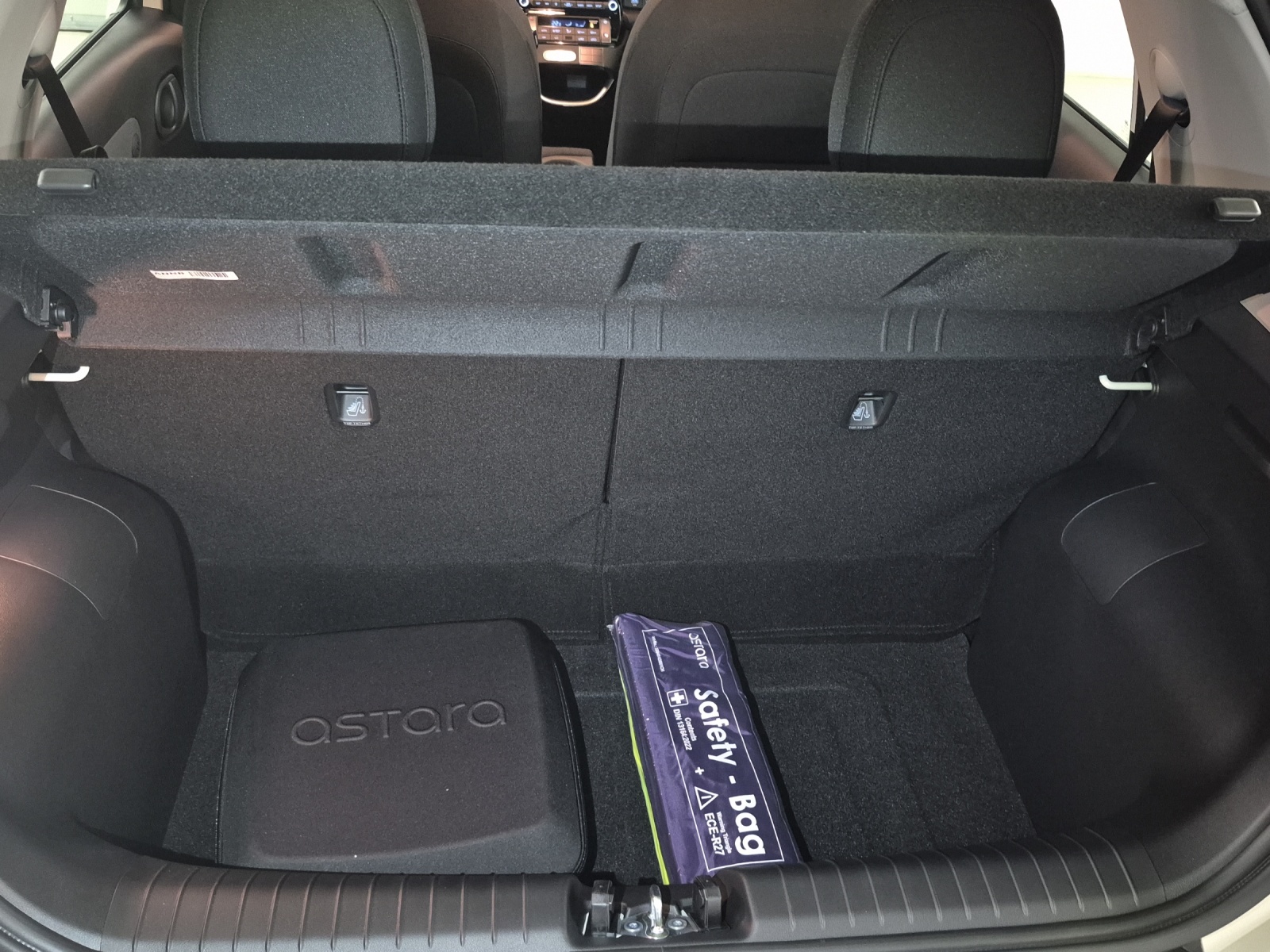 HYUNDAI Inster Electric Pica-image-9