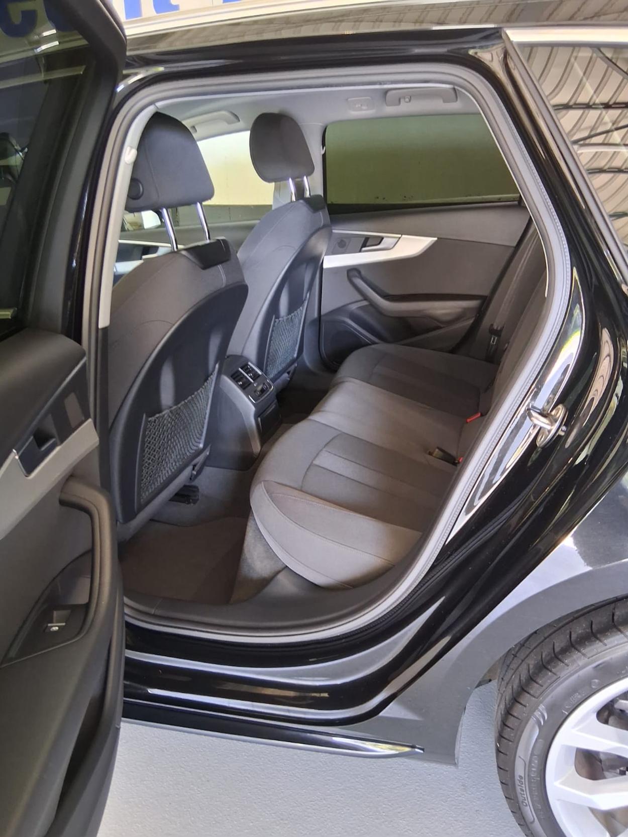 AUDI A4 Avant 2.0 TFSI 190 ultra Sport S-Tronic-image-8