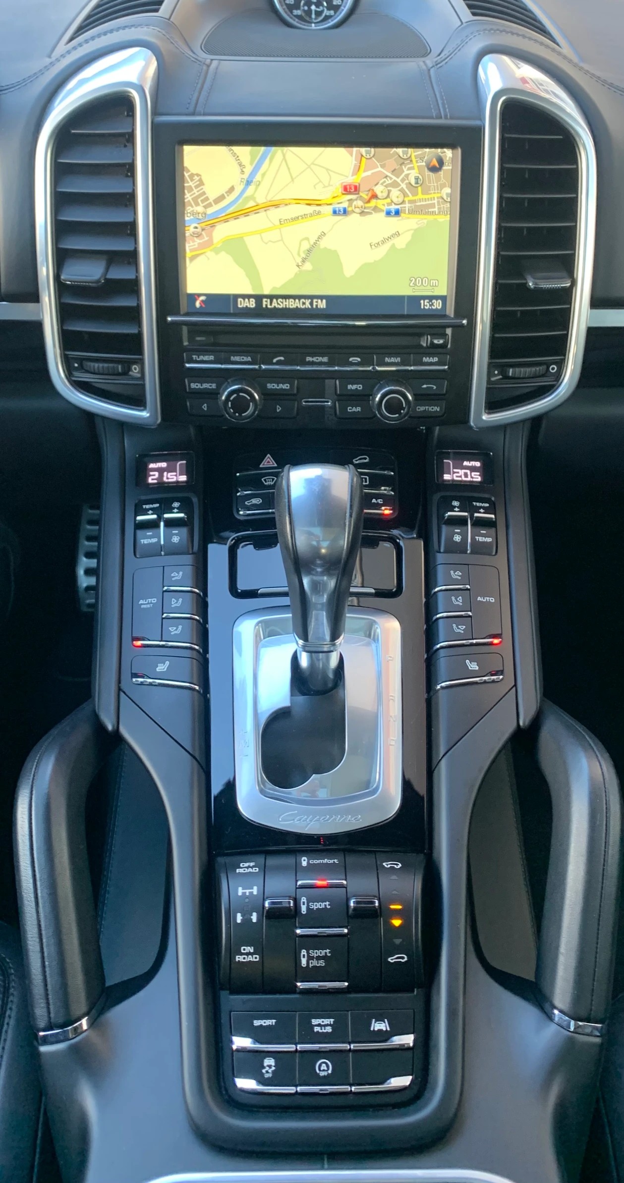 PORSCHE Cayenne S-image-20