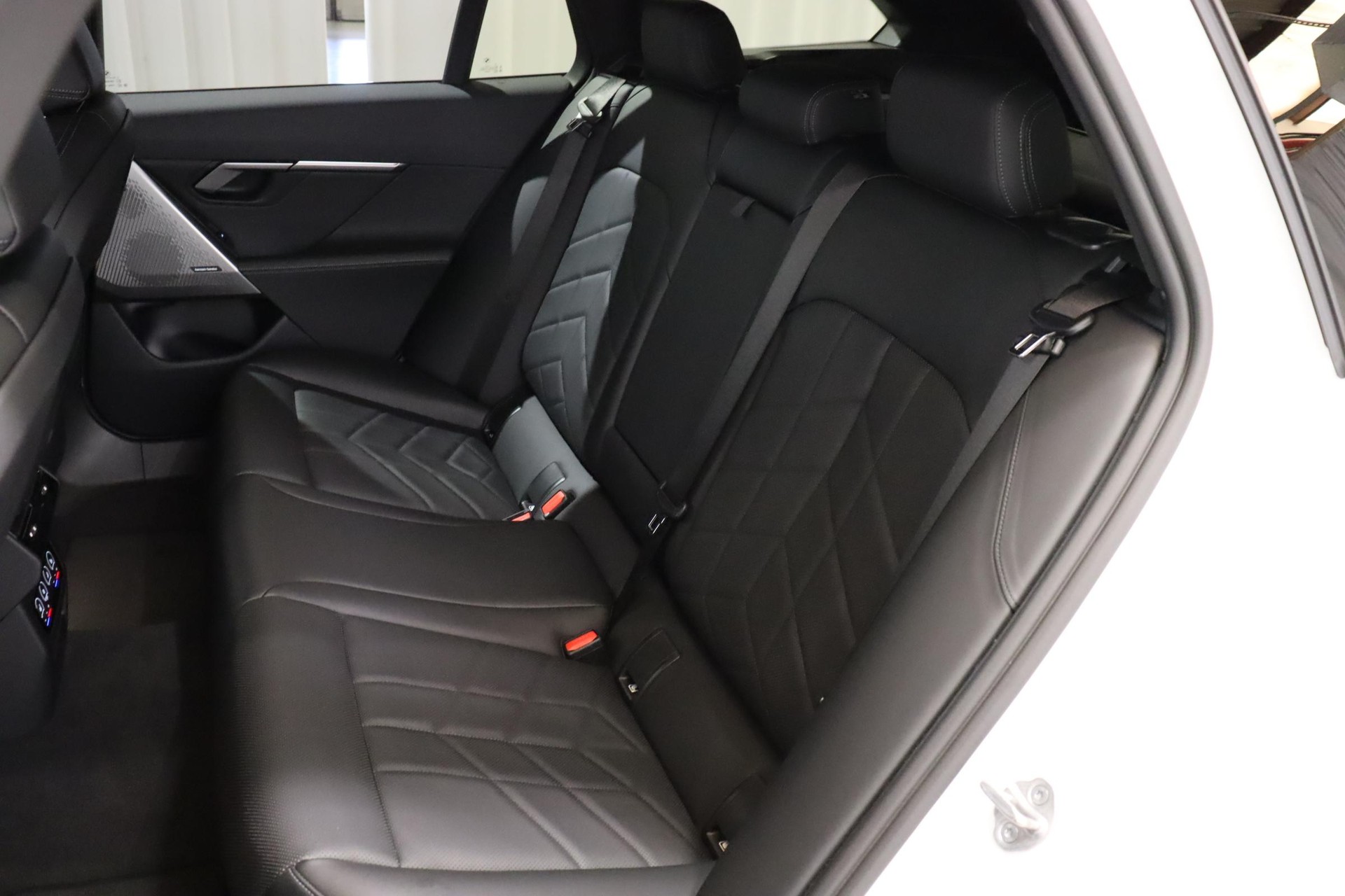 BMW 520d xDrive Touring-image-7