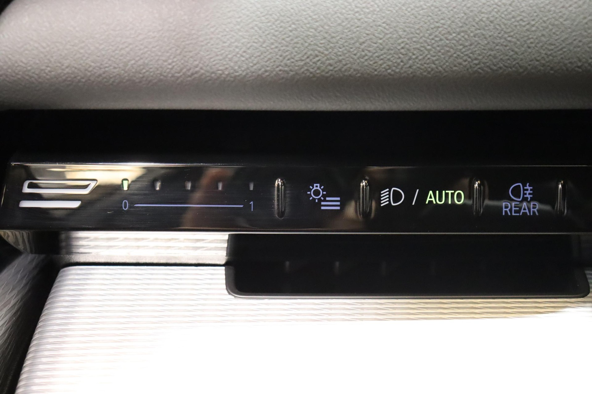 BMW 520d xDrive Touring-image-18