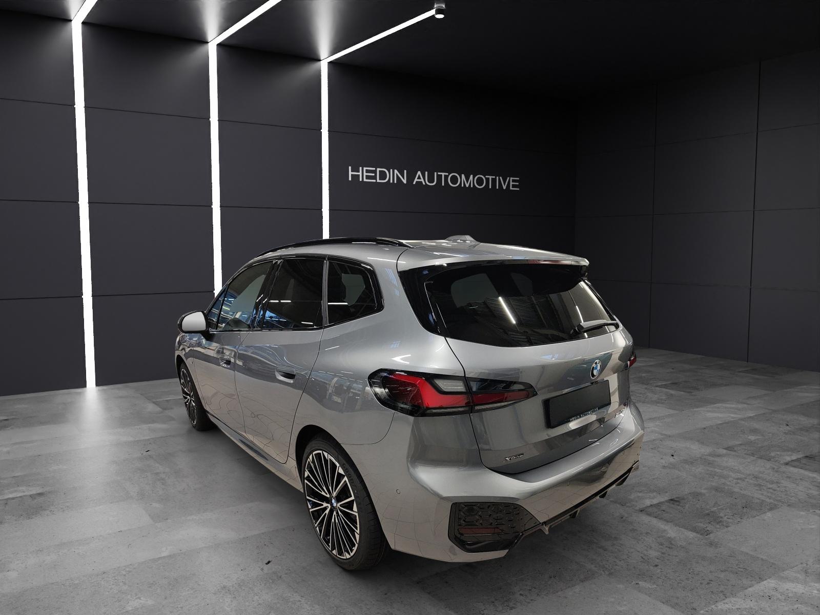 BMW 223d xDrive Active Tourer-image-2