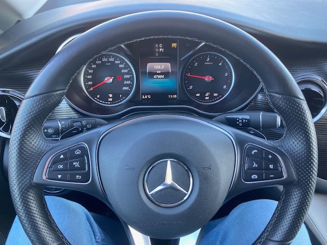 MERCEDES-BENZ V 250 d kompakt Avantgarde 4Matic 9G-Tronic-image-10