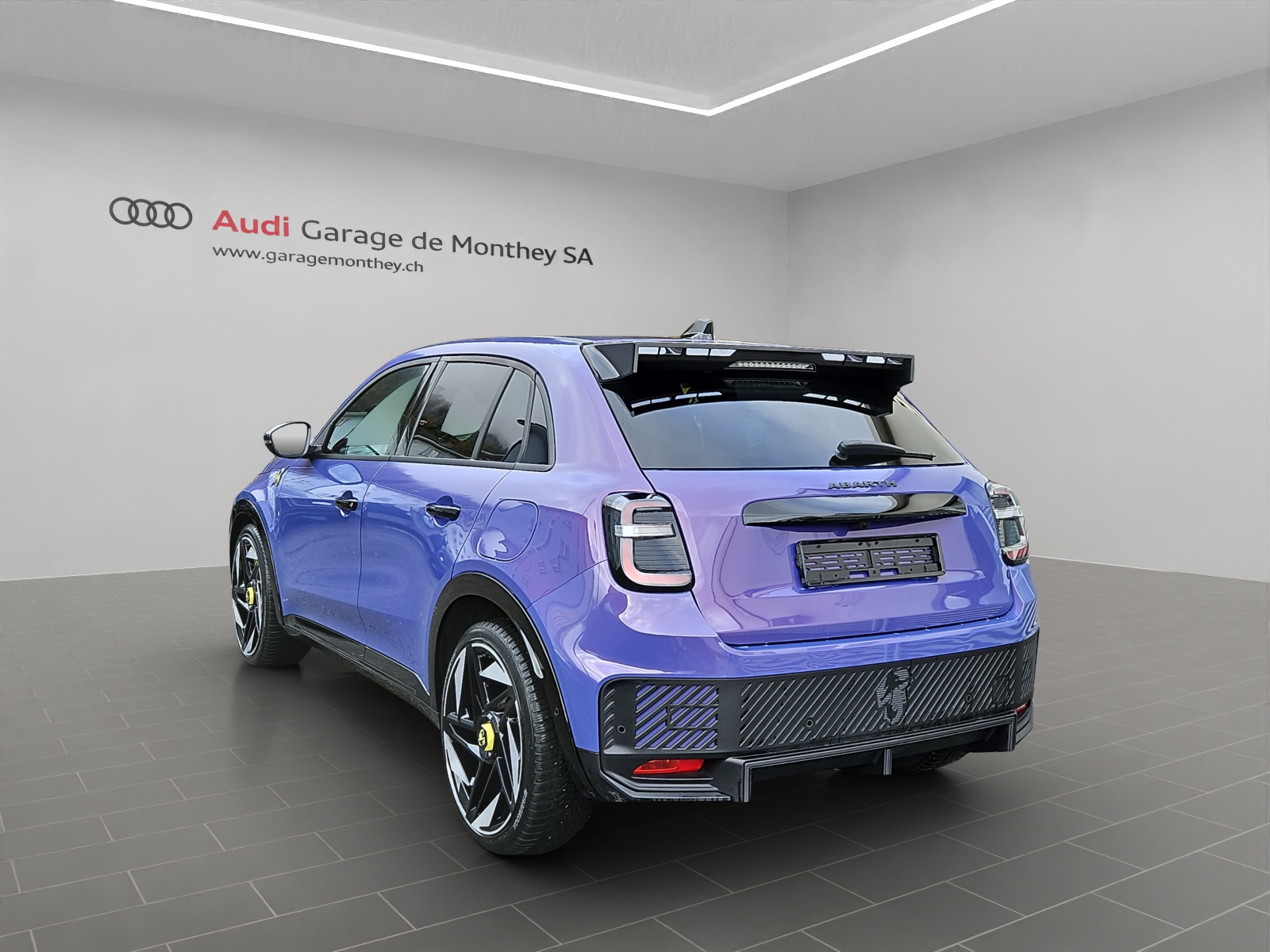 FIAT Abarth 600e Scorpionissima-image-5