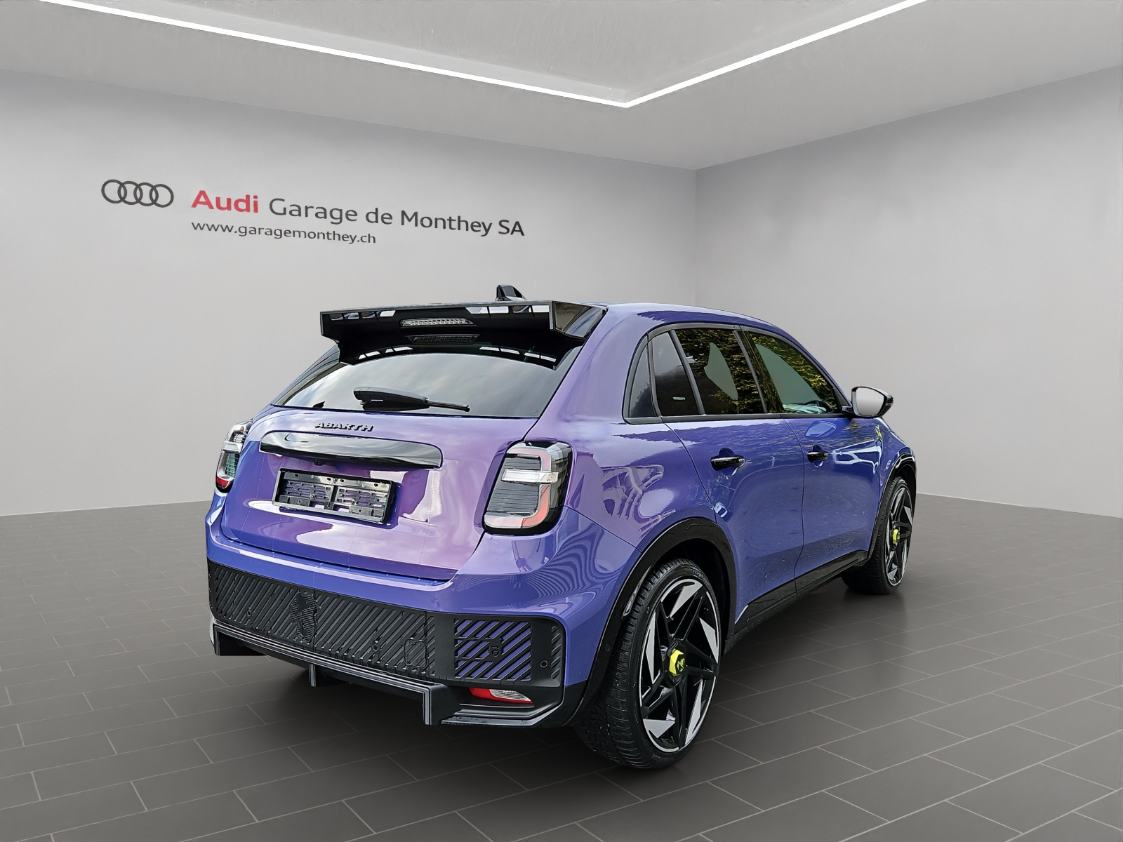 FIAT Abarth 600e Scorpionissima-image-3