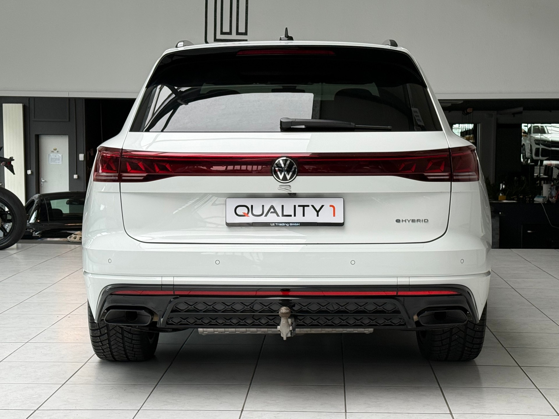 VW Touareg 3.0 TSI eHybrid R Tiptronic * Werksgarantie bis 10.2027 *-image-3