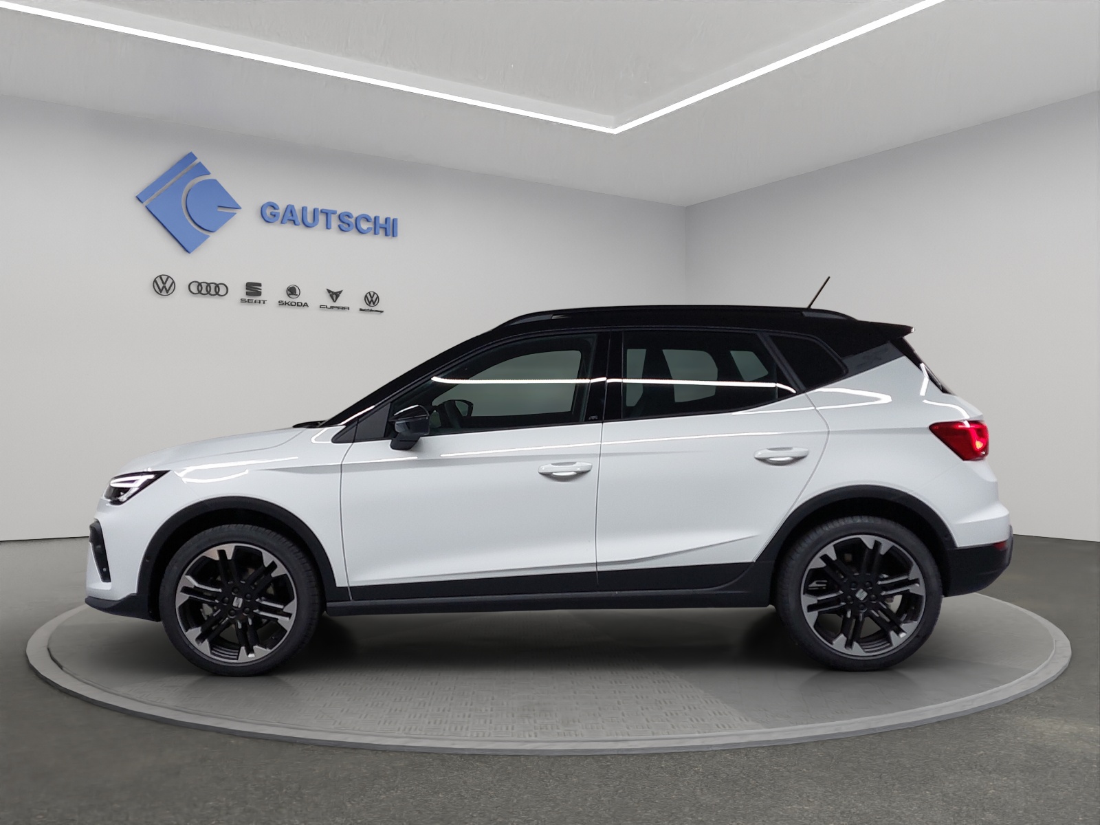SEAT Arona 1.0 TSI Eco Move FR DSG-image-1