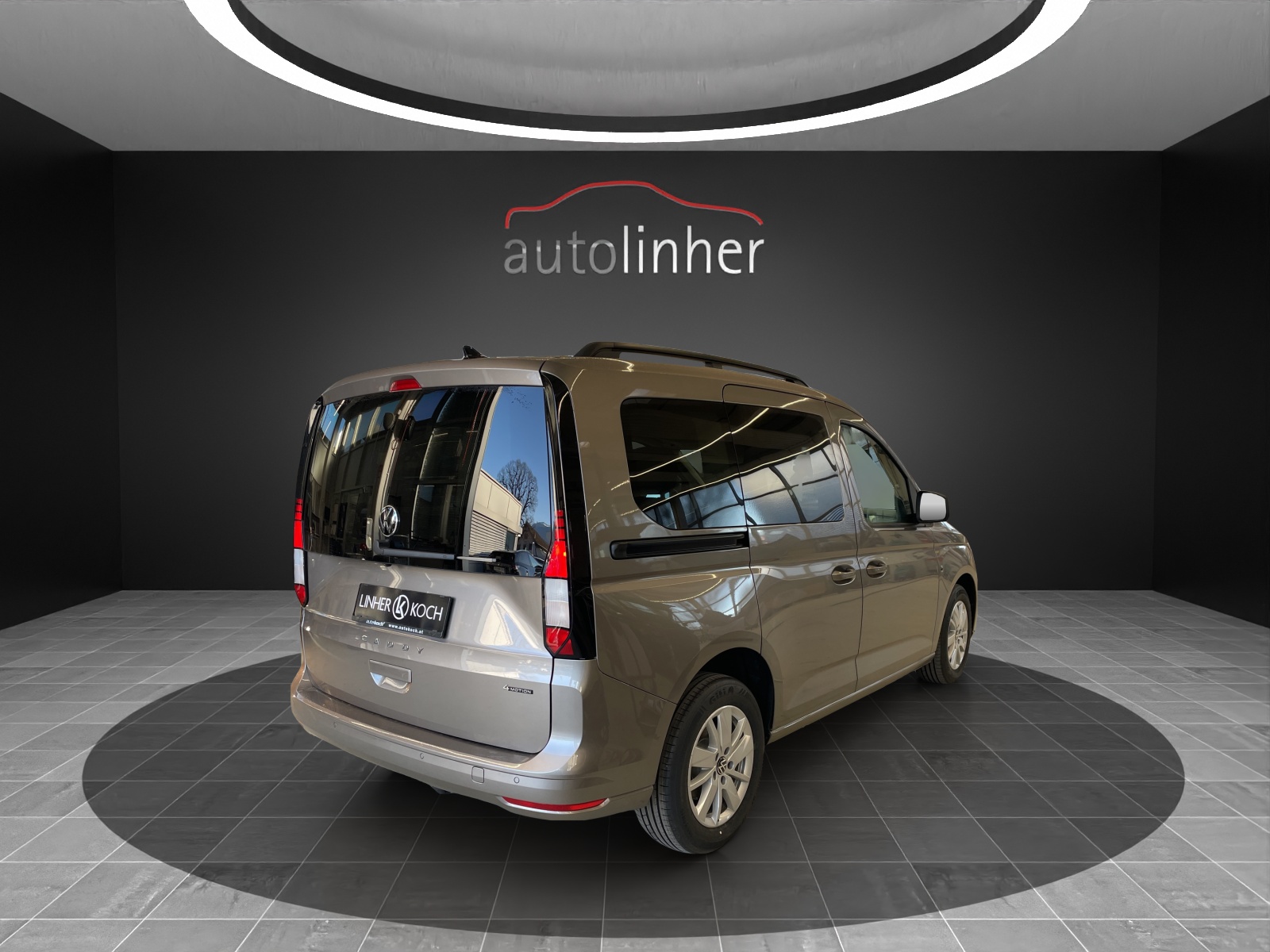 VW Caddy 2.0 TDI 4Motion Life-image-4