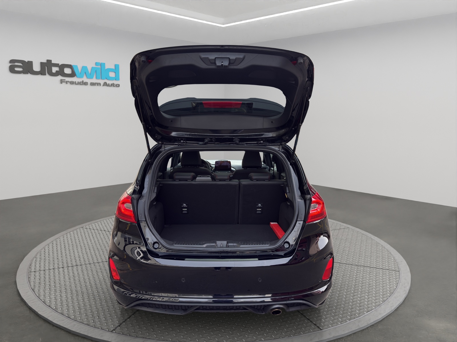 FORD Fiesta 1.0 SCTi ST Line-image-6