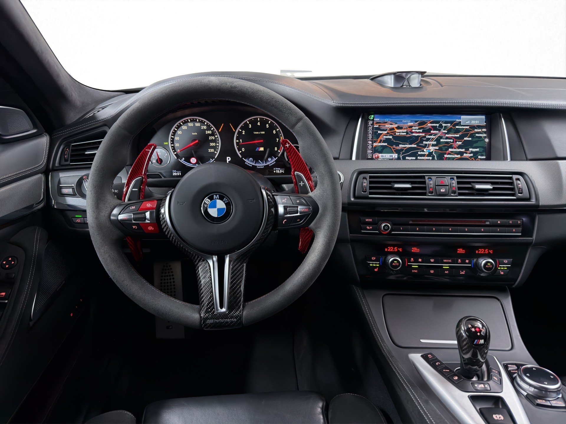 BMW M5 Drivelogic “30 Jahre Edition” 1 of 300-image-9