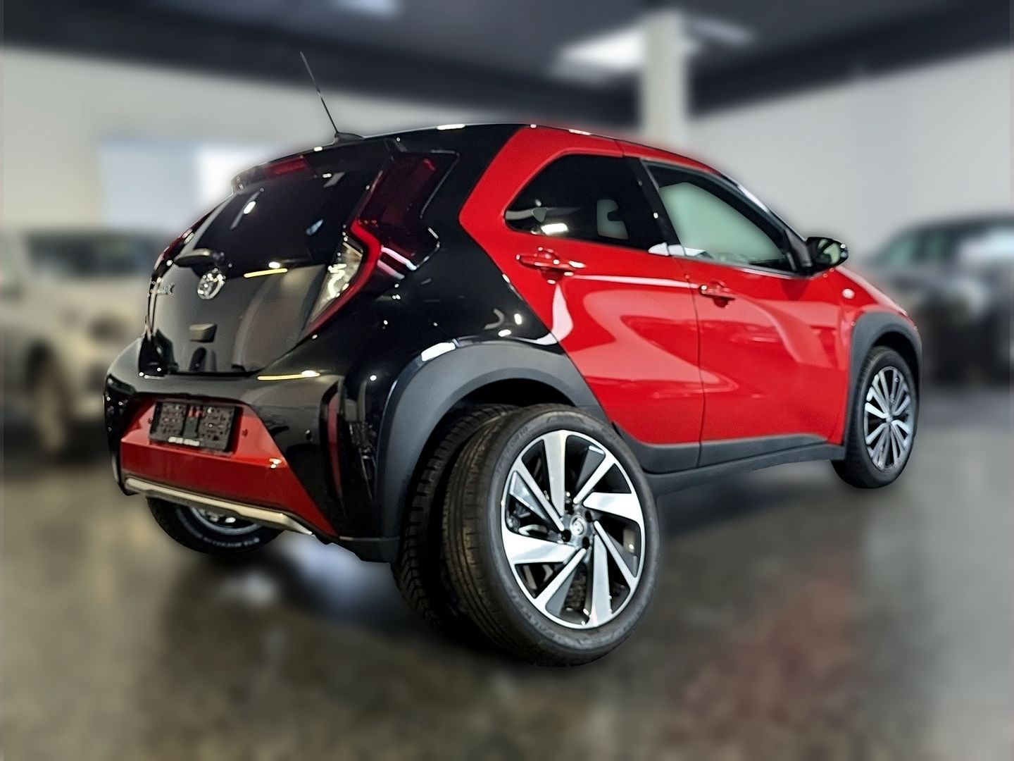 TOYOTA Aygo X 1.0 VVT-i Comfort CVT-showroom-element-3