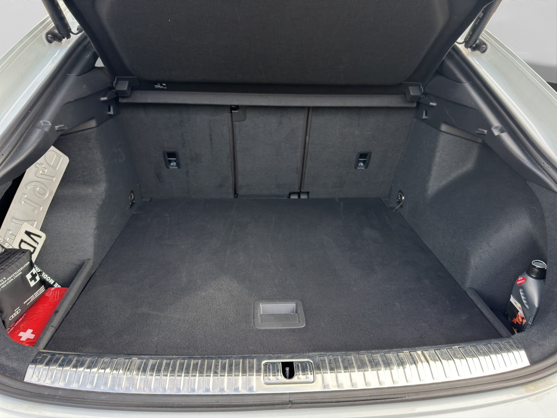 AUDI Q3 Sportback 40 TFSI S line quattro S-tronic-image-15