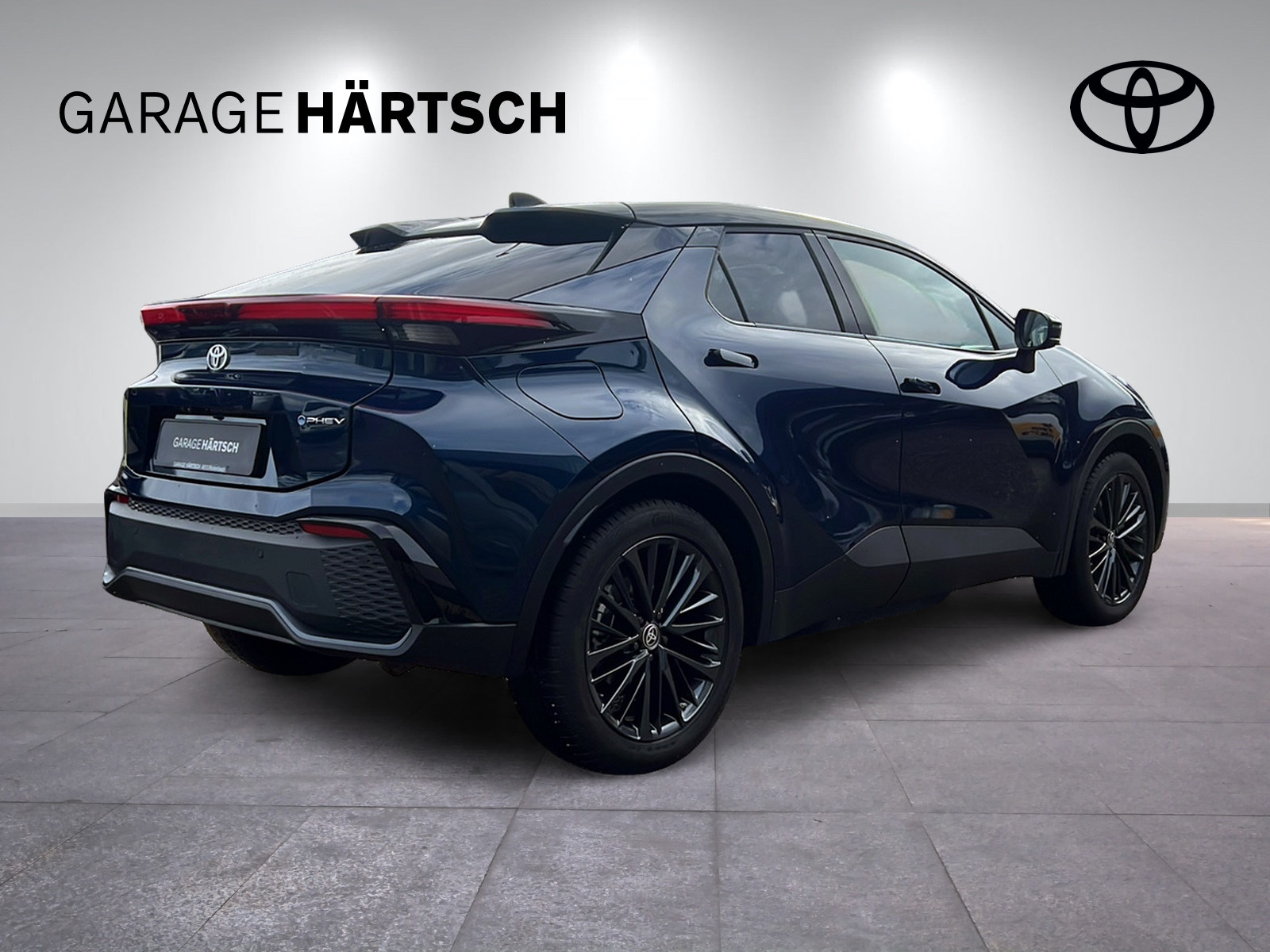 TOYOTA C-HR 2.0 PHEV Style-image-6