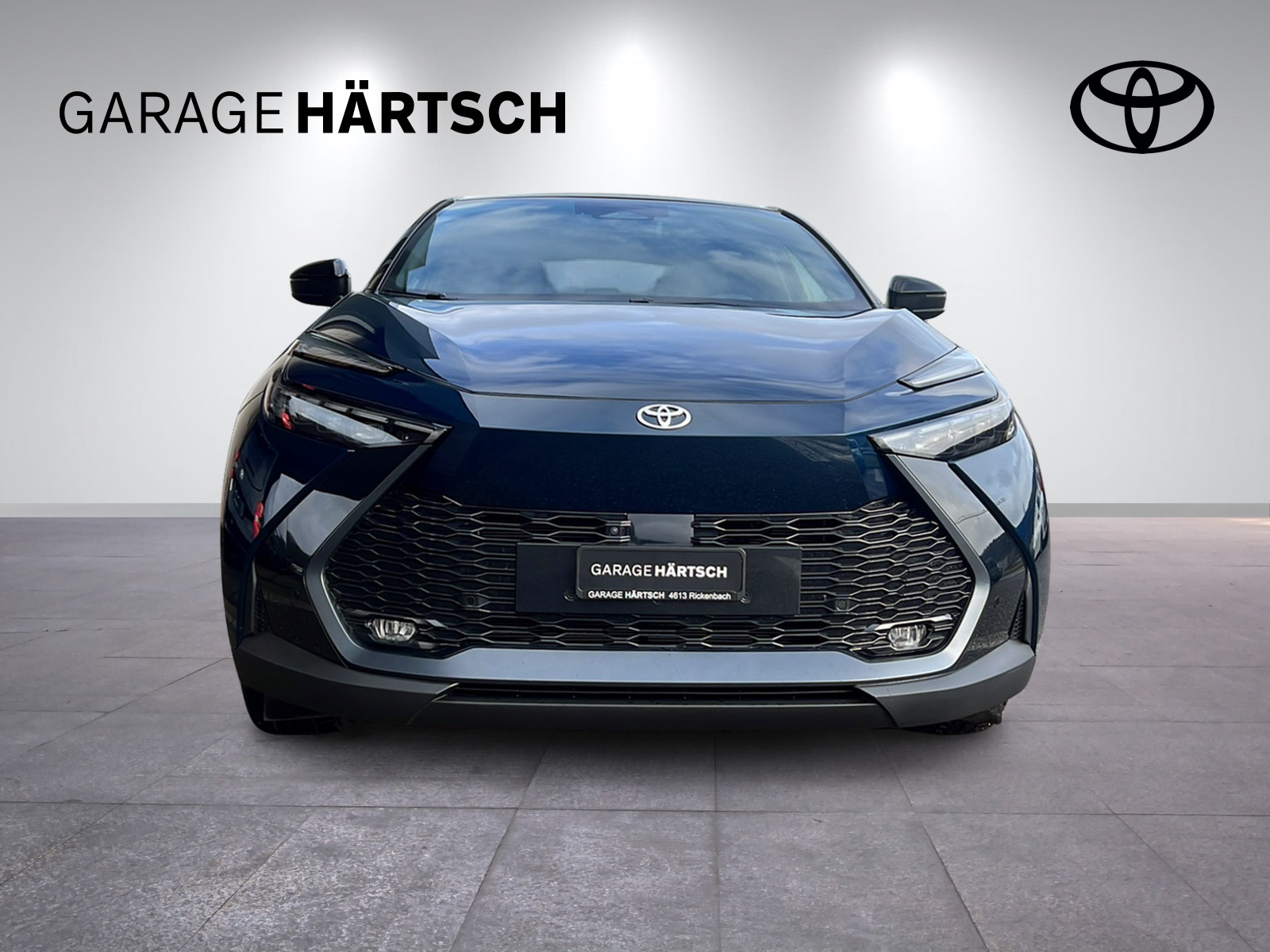 TOYOTA C-HR 2.0 PHEV Style-image-9