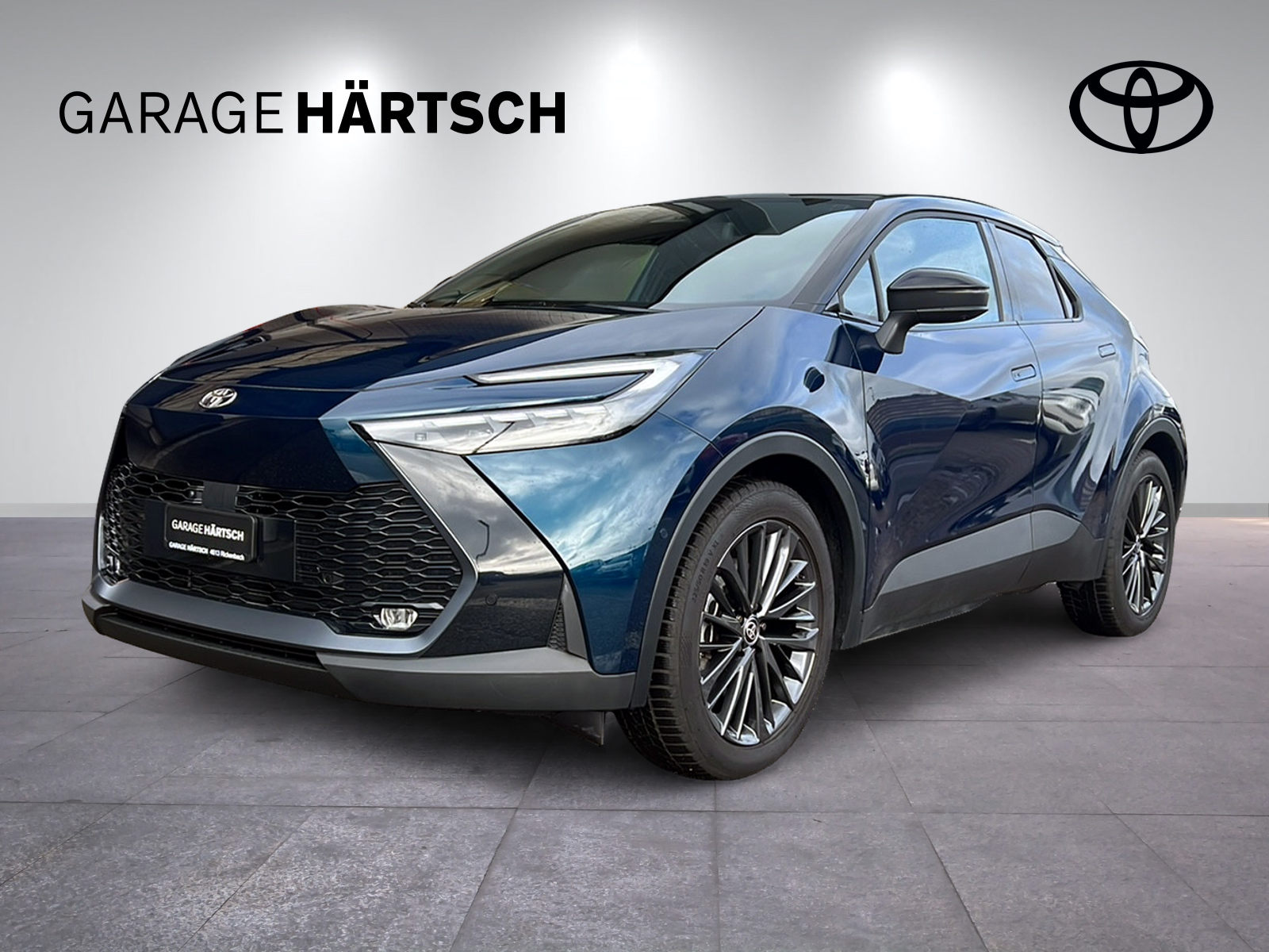 TOYOTA C-HR 2.0 PHEV Style-image-0