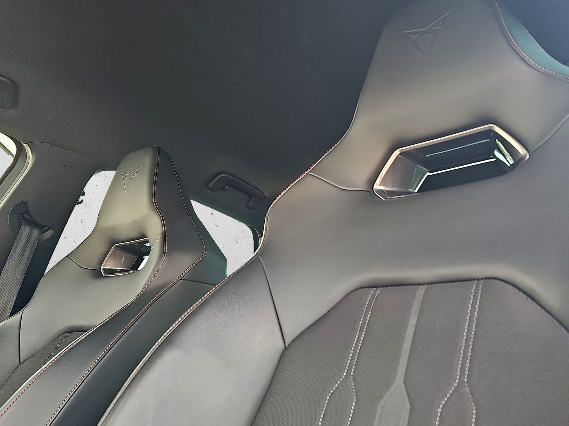 CUPRA LEON VZ 2.0 TSI DSG-image-23