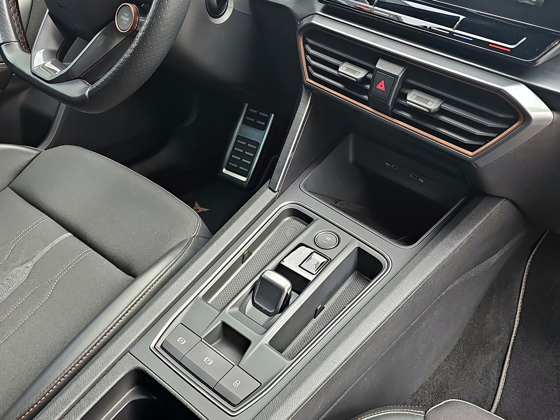 CUPRA LEON VZ 2.0 TSI DSG-image-22