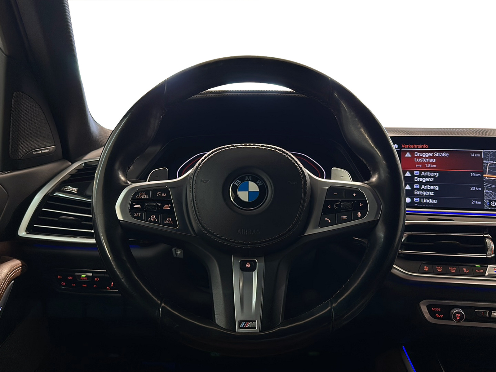 BMW X5 xDrive M50d Steptronic-image-24