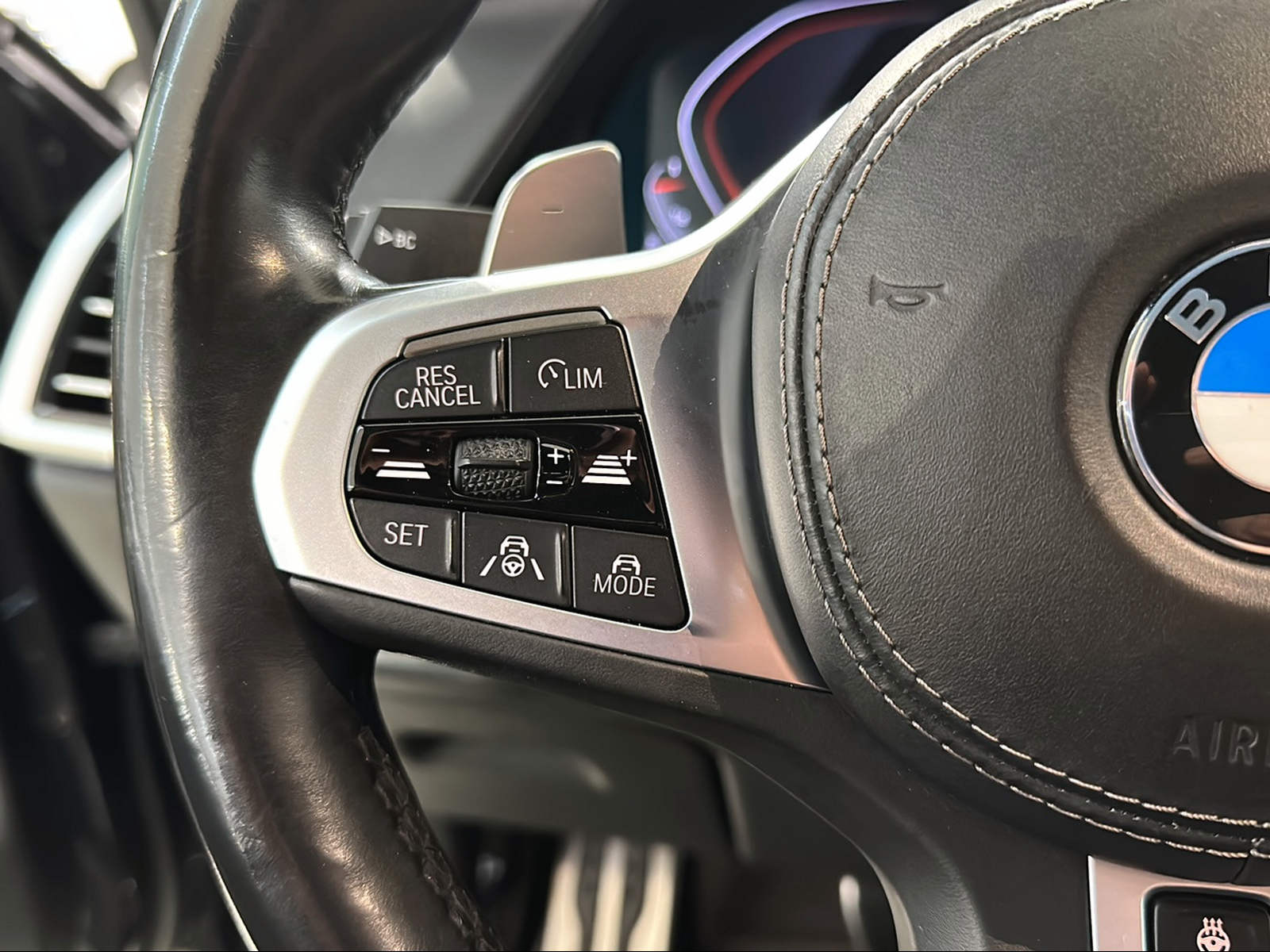 BMW X5 xDrive M50d Steptronic-image-27
