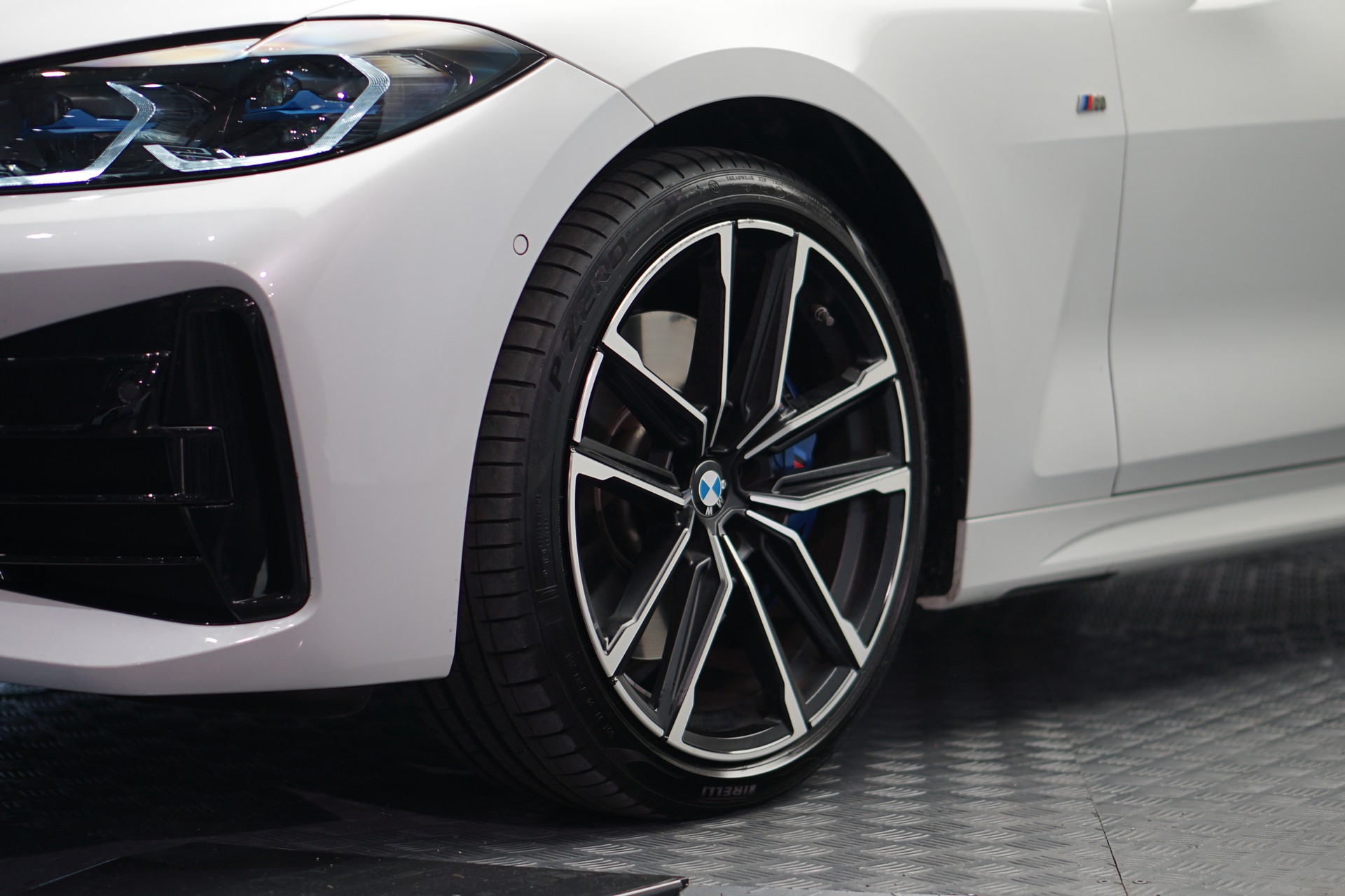 BMW M440i xDrive 48V Cabriolet Steptronic *CH-Fahrzeug*-image-43