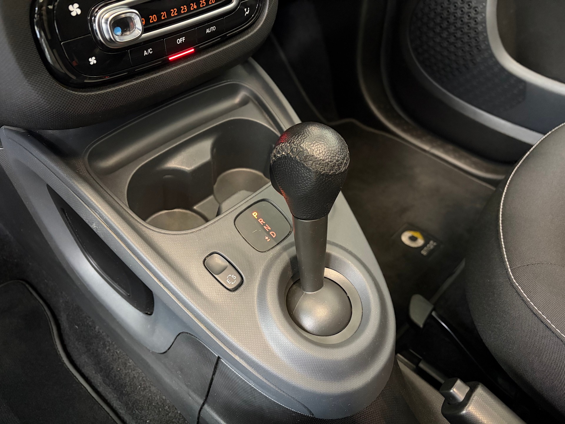 SMART fortwo passion twinmatic-image-9
